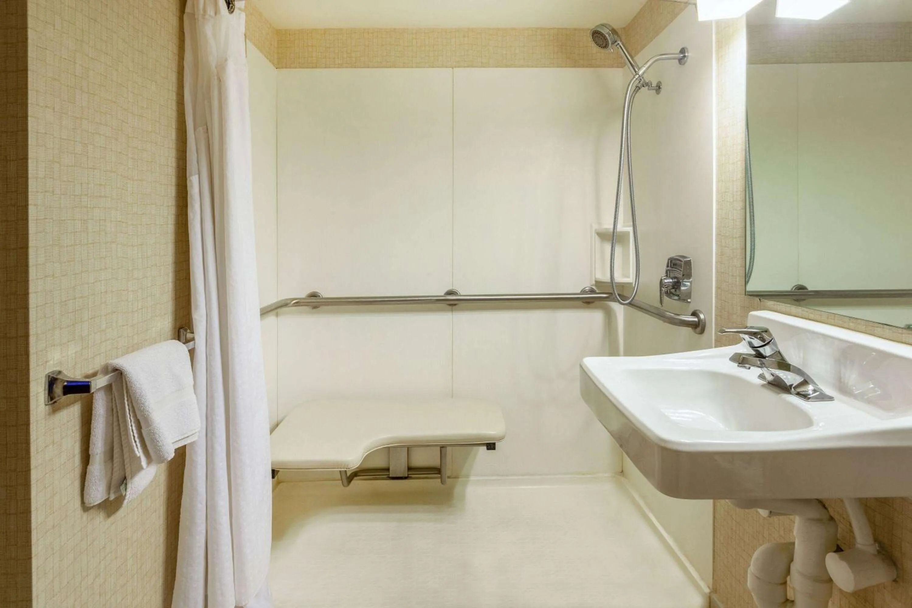Shower in Randolph House Hotel, Trademark Collection by Wyndham