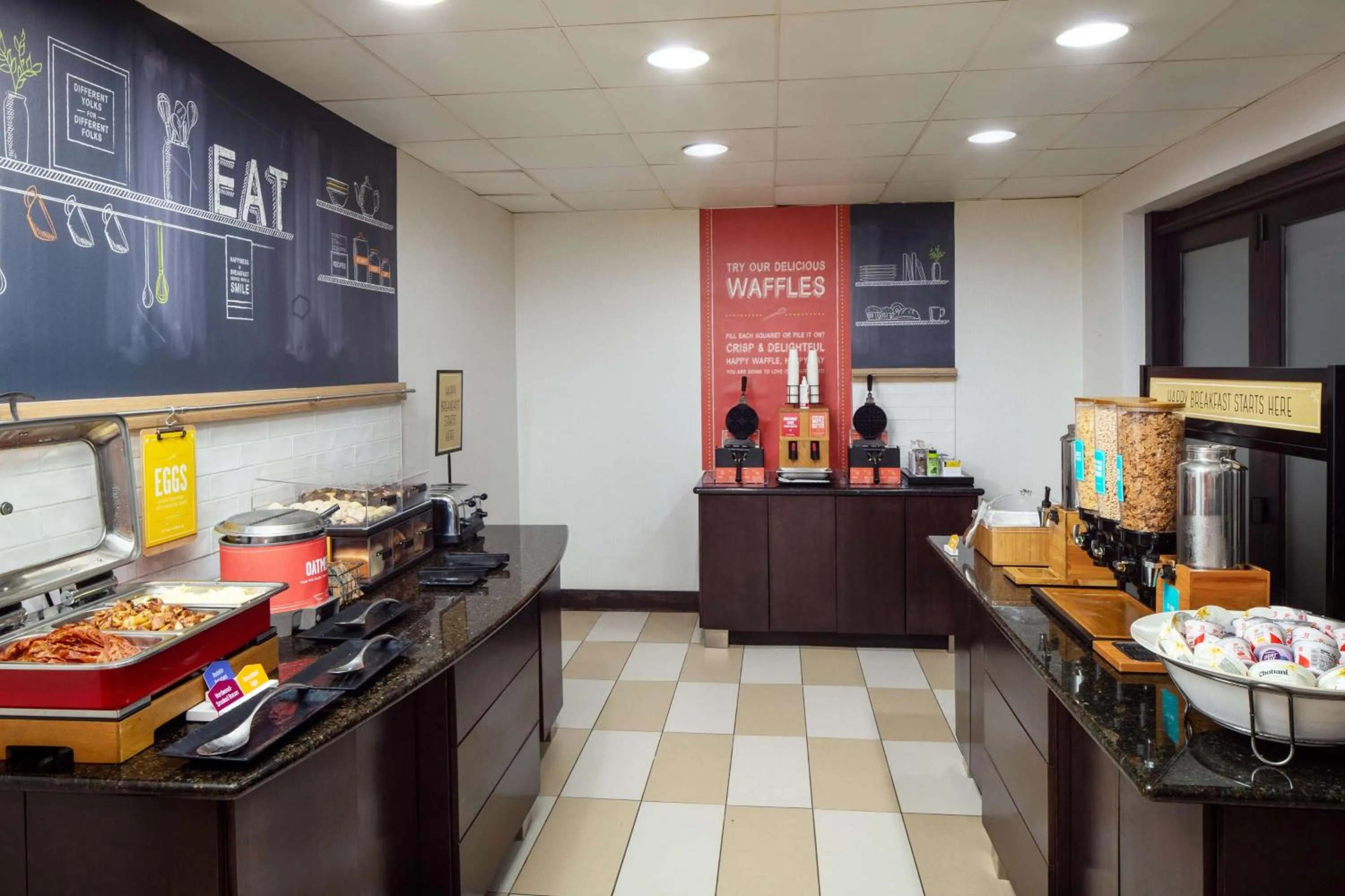 Breakfast in Hampton Inn & Suites Savannah - I-95 South - Gateway