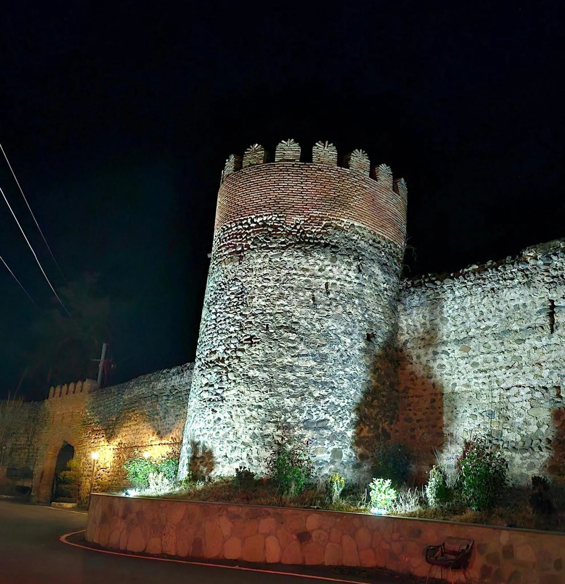 Property building in Galavnis Kari Hotel