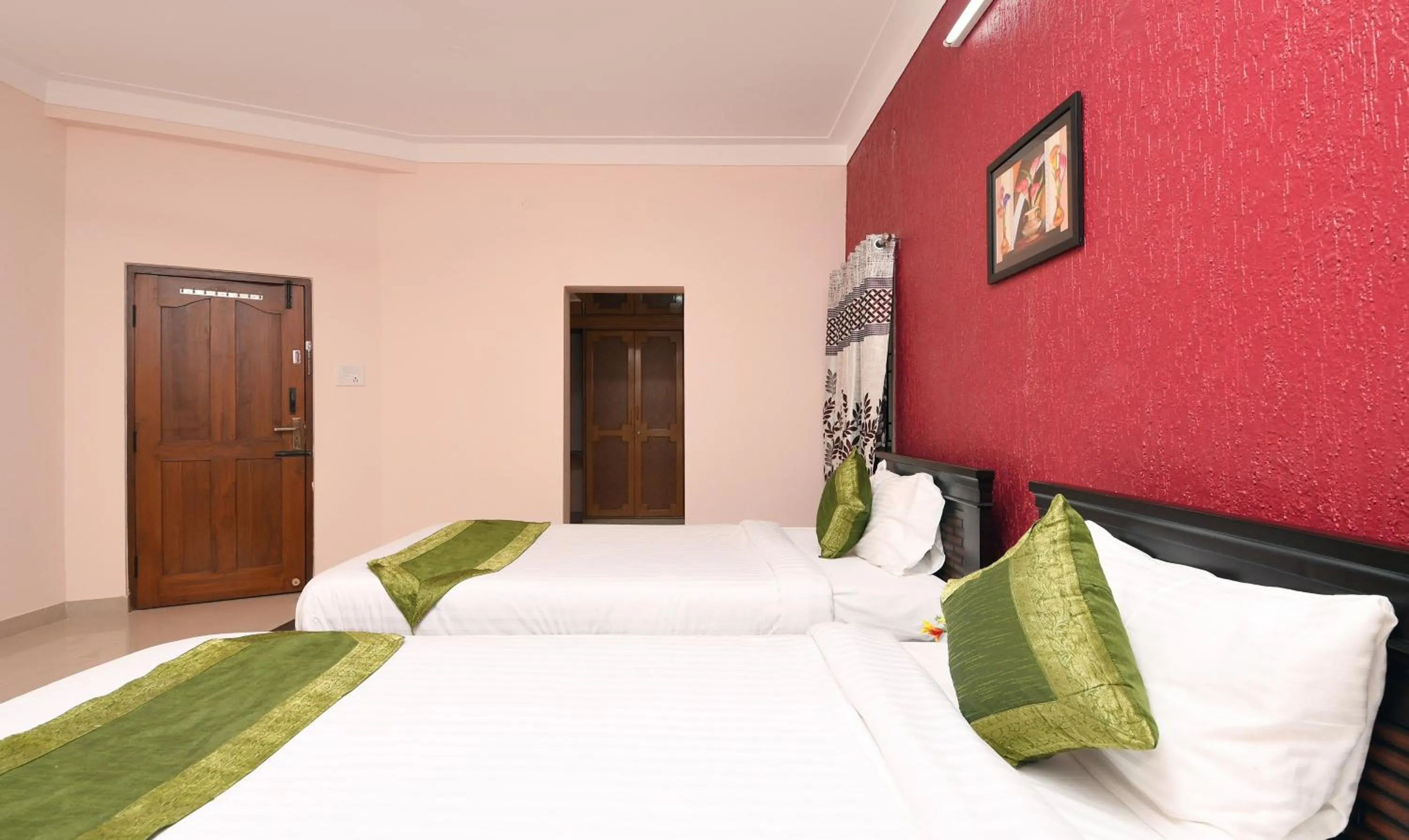 Bed in Itsy Hotels Shivas Kuteera