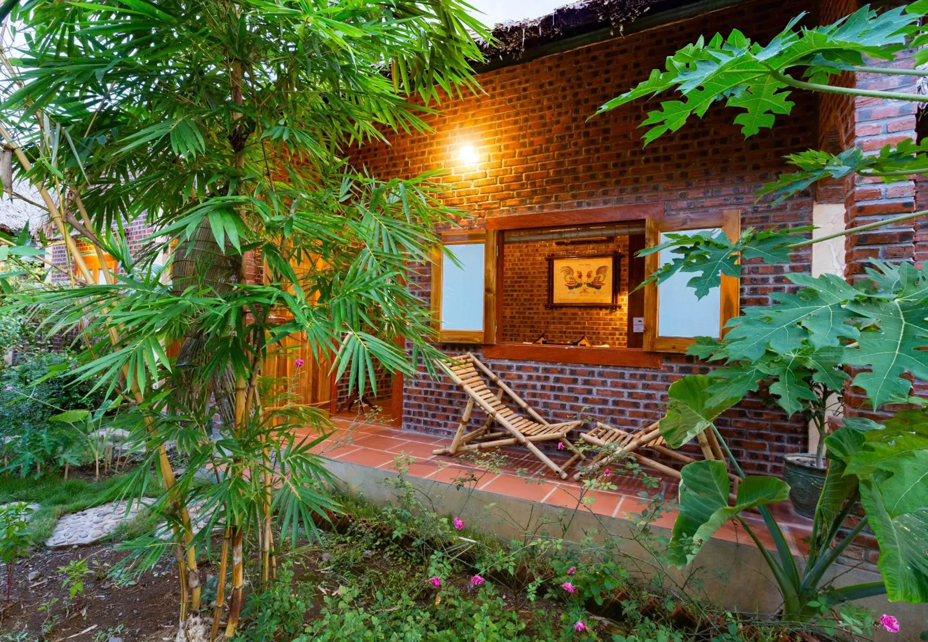 Bungalow with Patio in Ninh Binh Palm Homestay Bungalow with Patio in Ninh Binh Palm Homestay