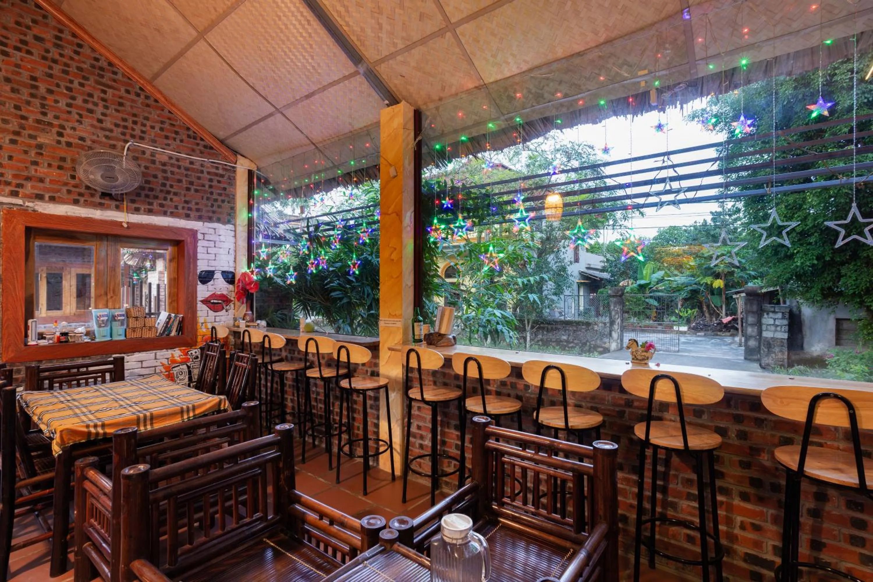 Breakfast in Ninh Binh Palm Homestay