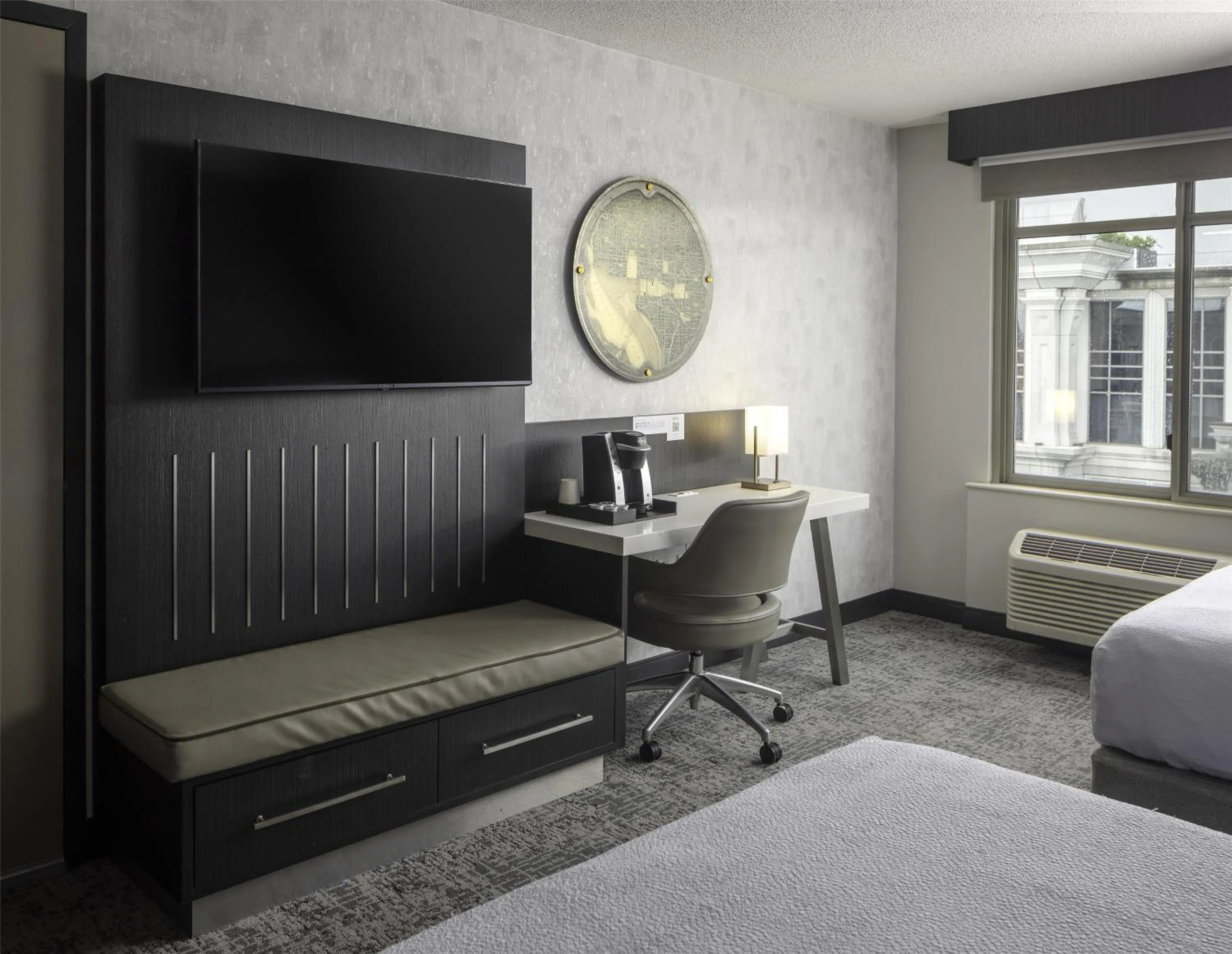 Bed in Hilton Garden Inn Washington DC Downtown