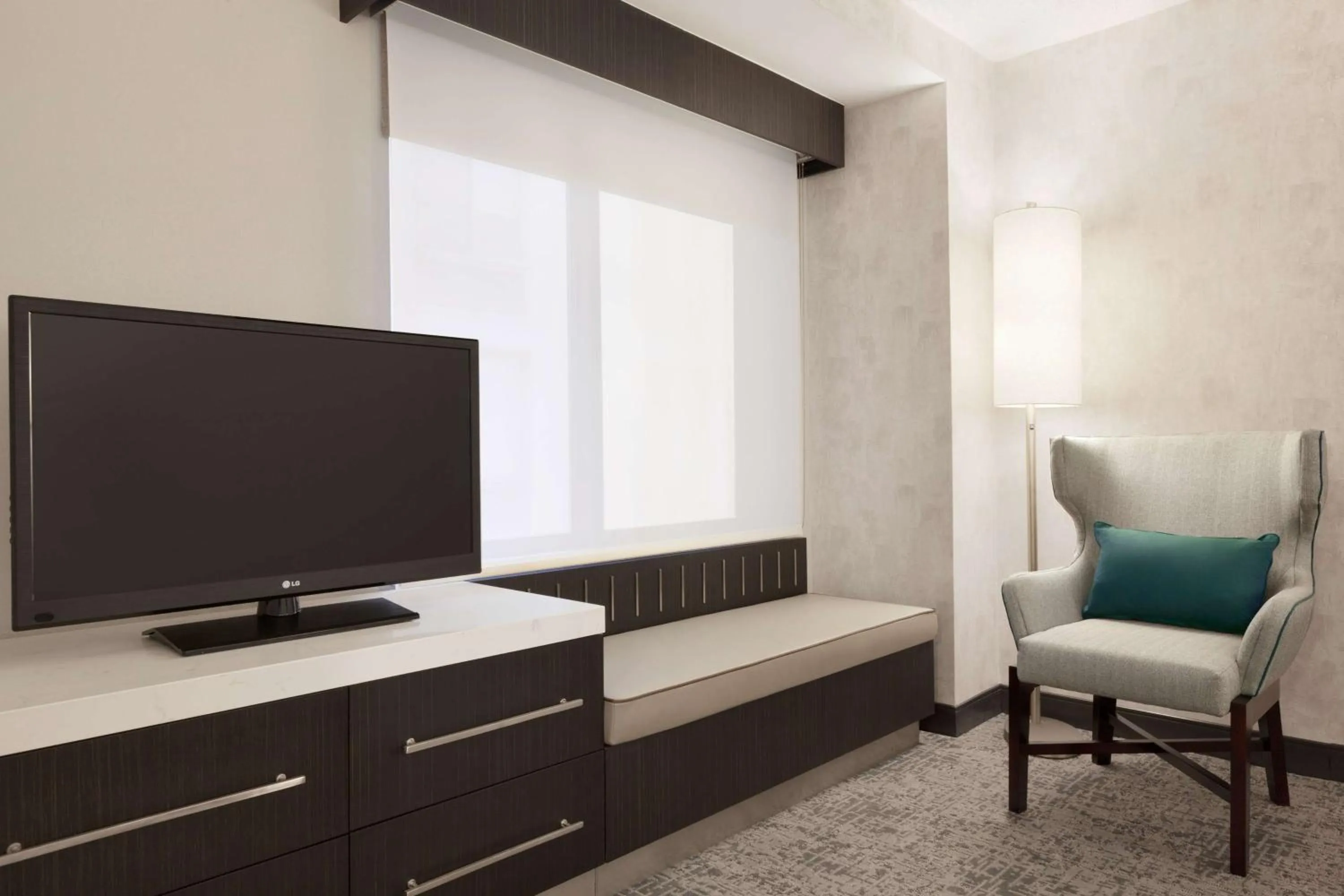 Bedroom in Hilton Garden Inn Washington DC Downtown