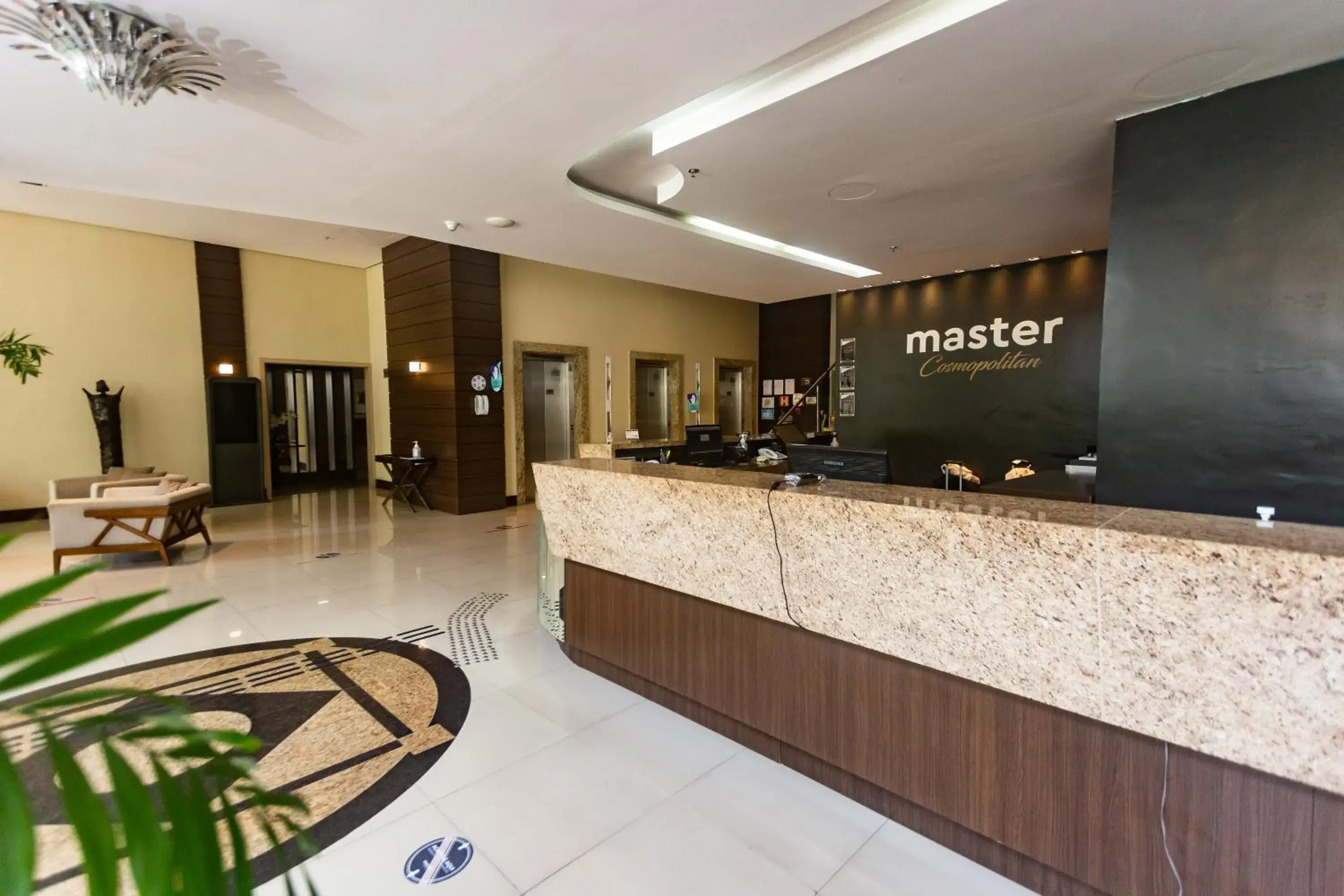 Lobby or reception in Master Cosmopolitan Moinhos de Vento Lobby or reception in Master Cosmopolitan Moinhos de Vento