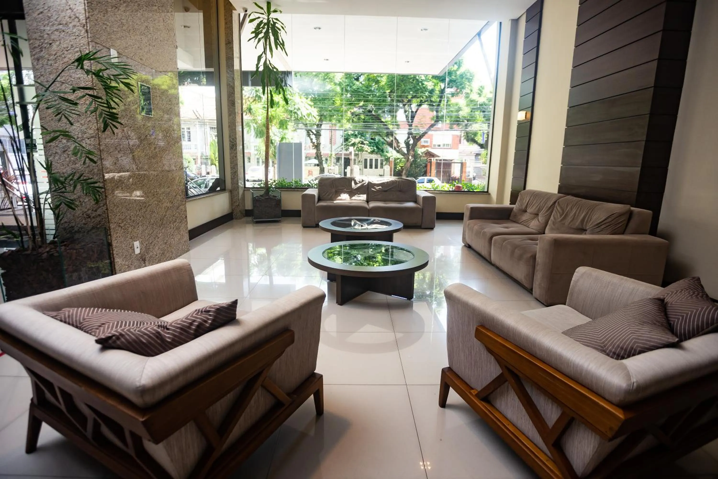 Lobby or reception in Master Cosmopolitan Moinhos de Vento