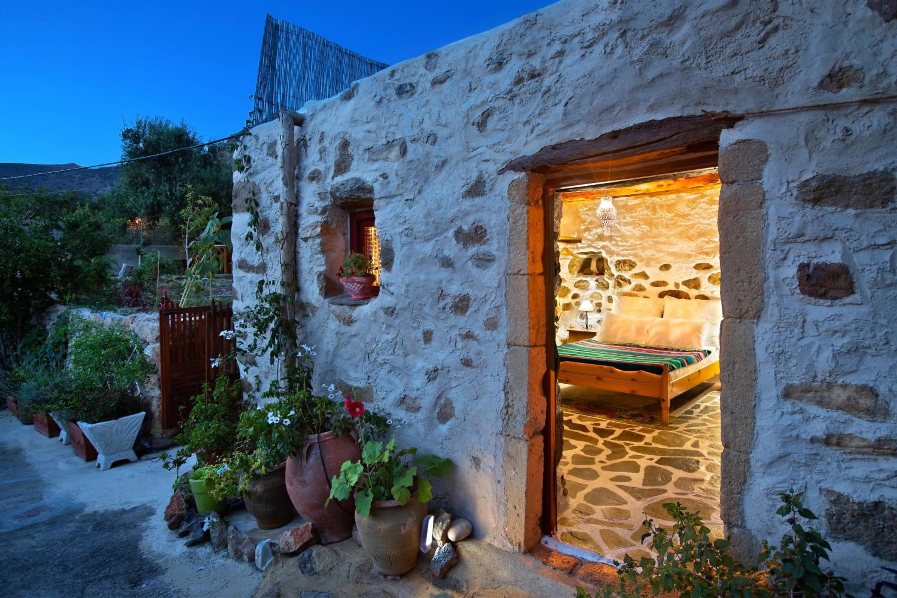 Night in Natura cottages