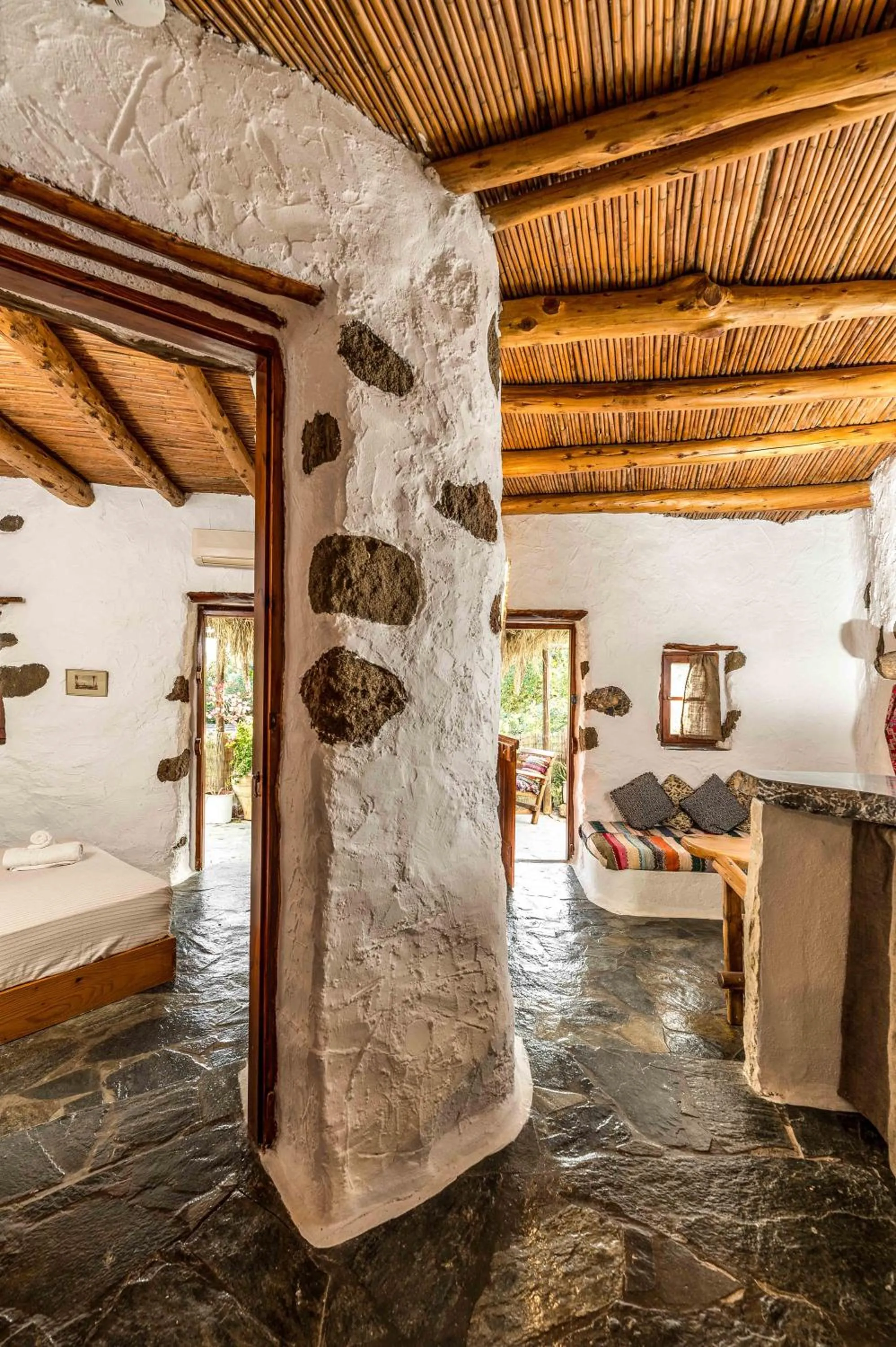 Balcony/Terrace, Bed in Natura cottages