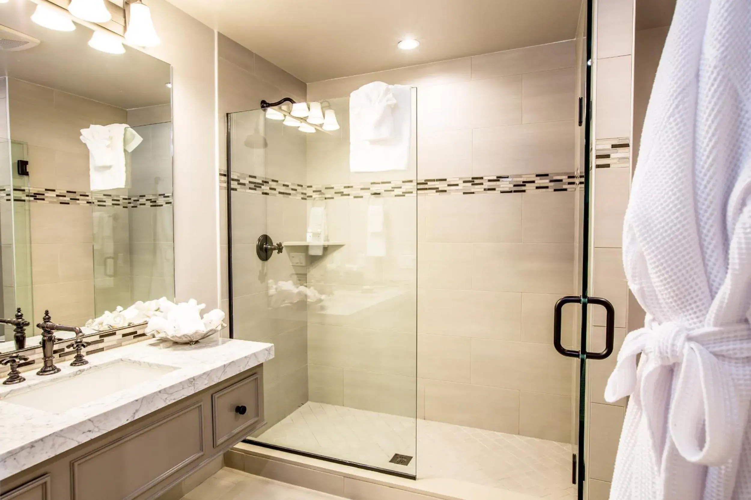 Bathroom in The Chateau at Lake La Quinta