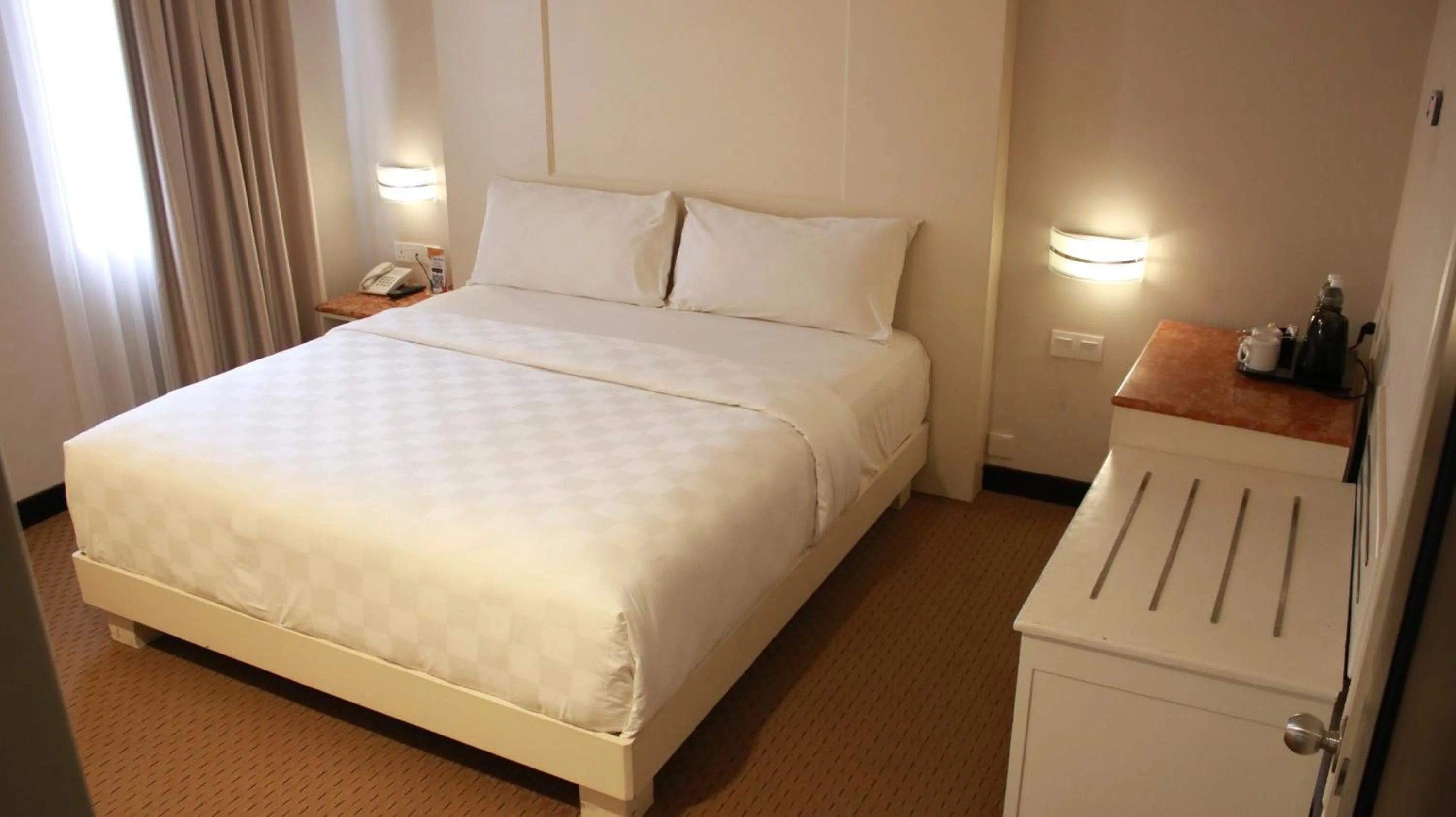 Bed in Beverly Hotel Batam