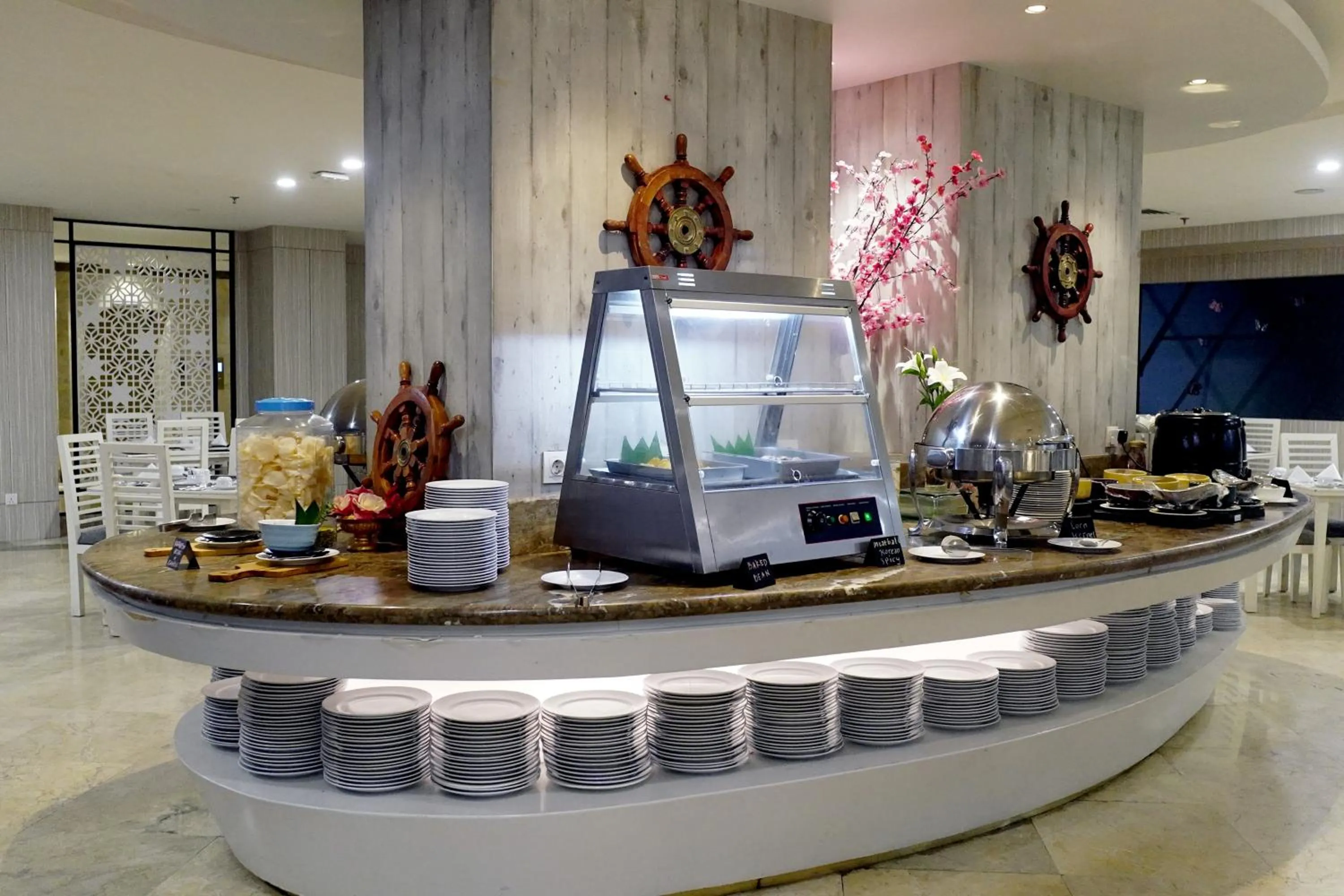 Breakfast in Beverly Hotel Batam