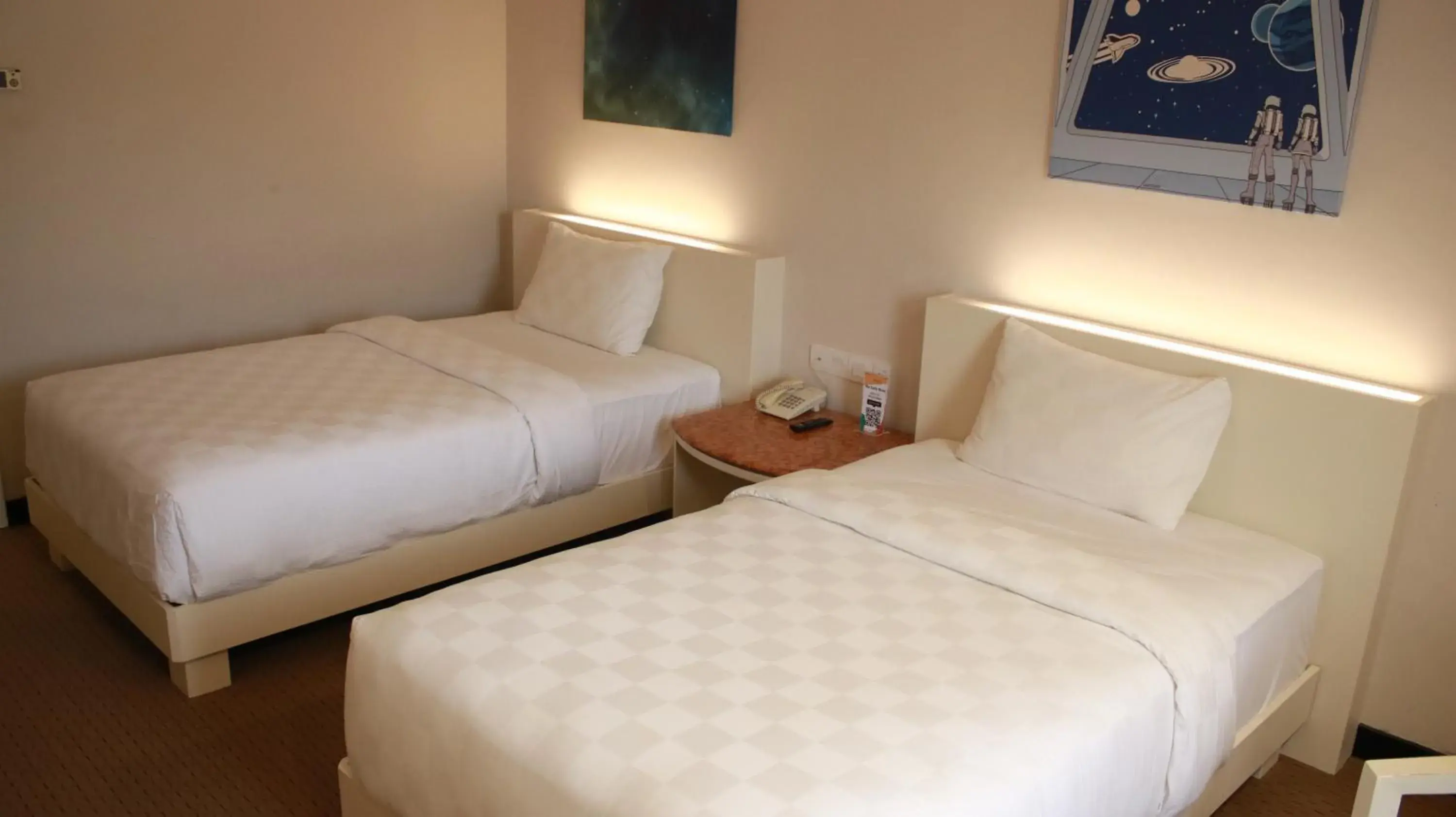 Deluxe Twin Room in Beverly Hotel Batam Deluxe Twin Room in Beverly Hotel Batam