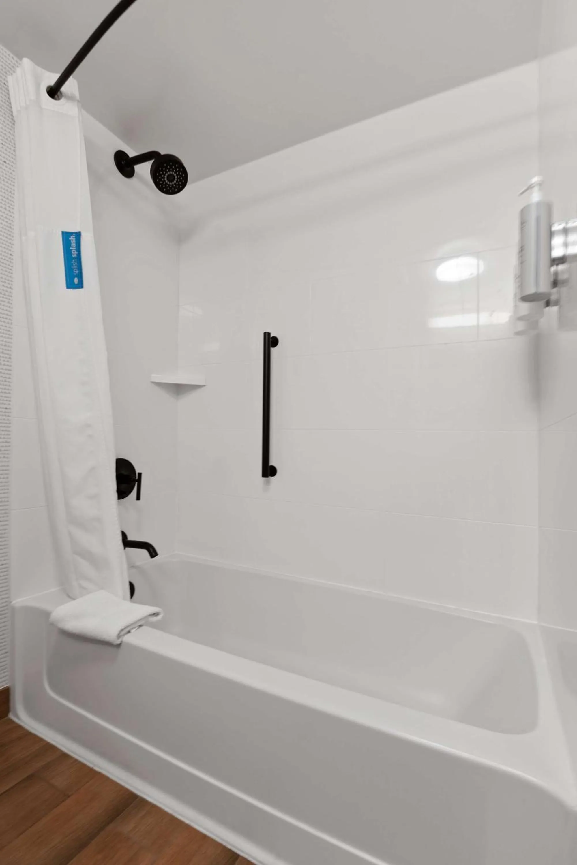 Bathroom in Hampton Inn & Suites Lake George