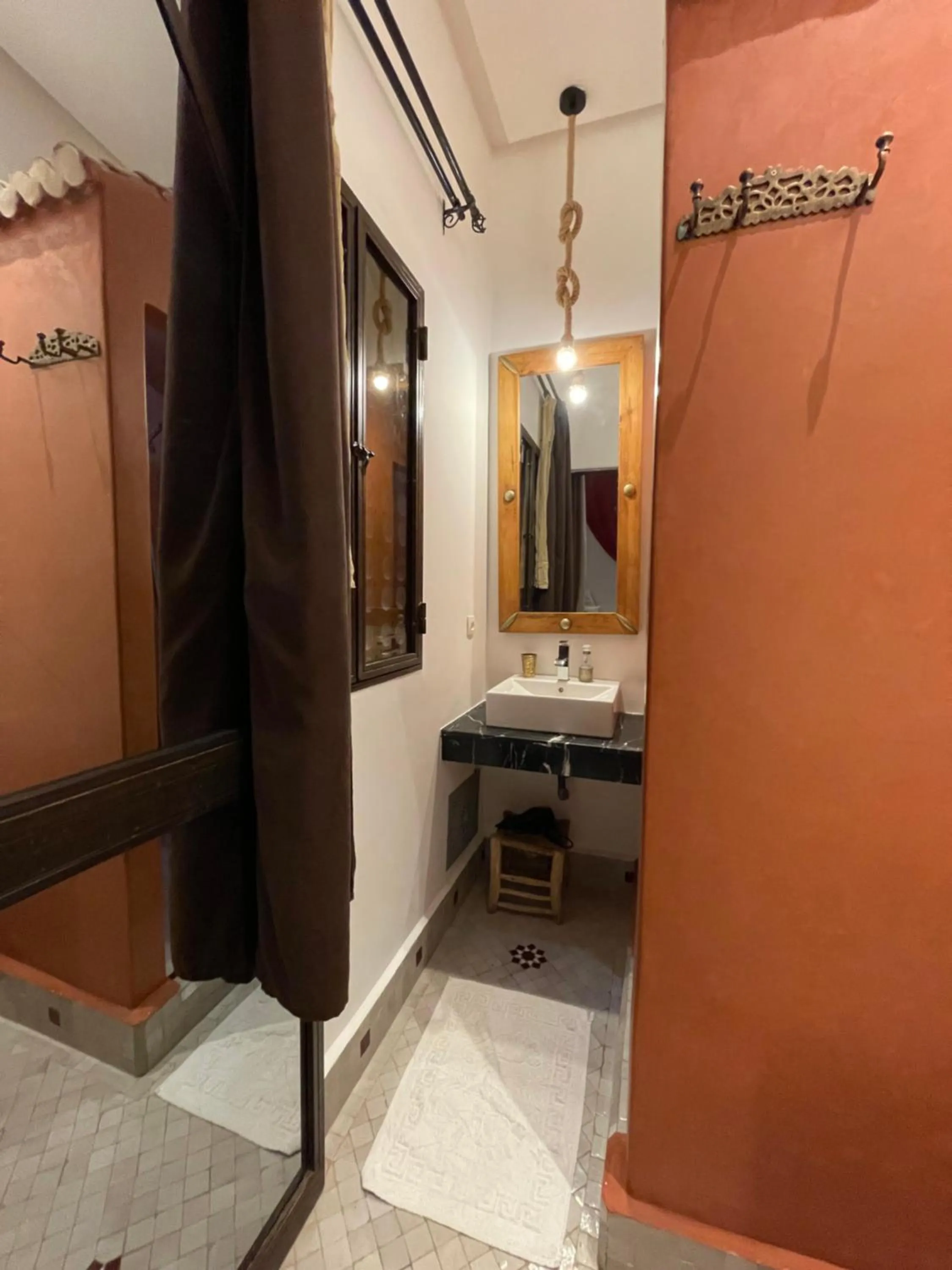 Bathroom in Riad Samarine