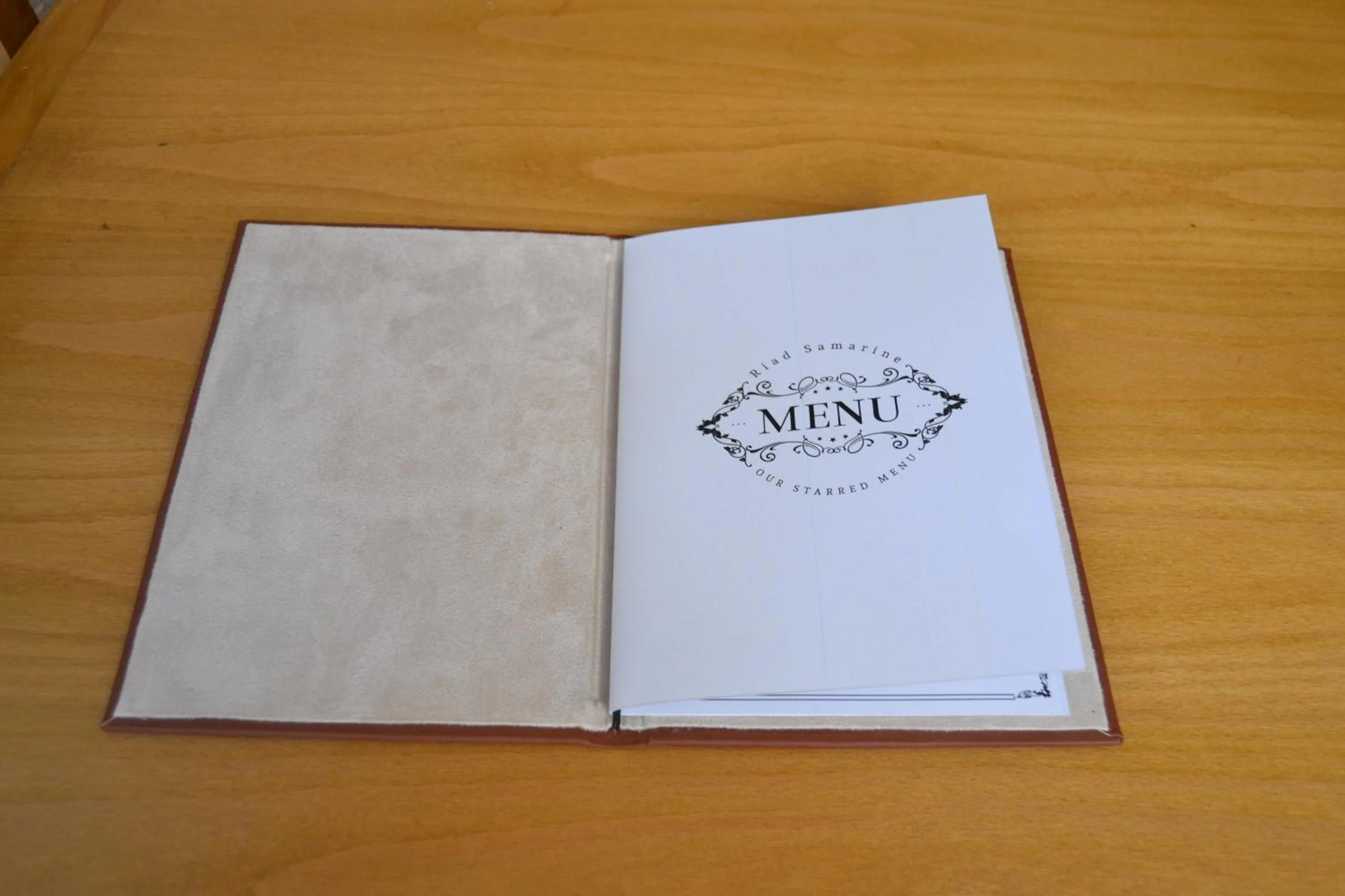 Restaurant/places to eat in Riad Samarine