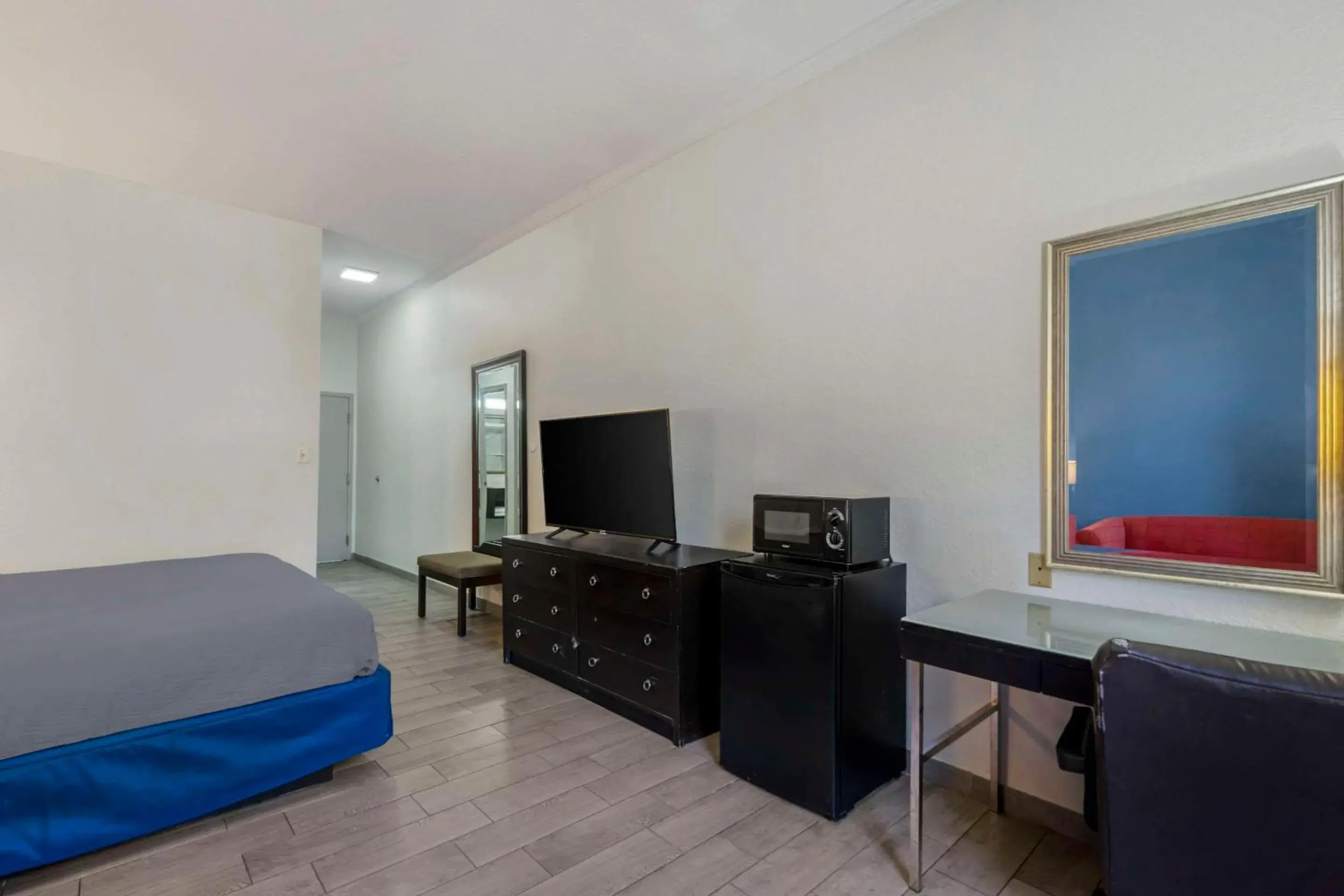 Bedroom, Bed in Rodeway Inn Wesley Chapel Bedroom, Bed in Rodeway Inn Wesley Chapel