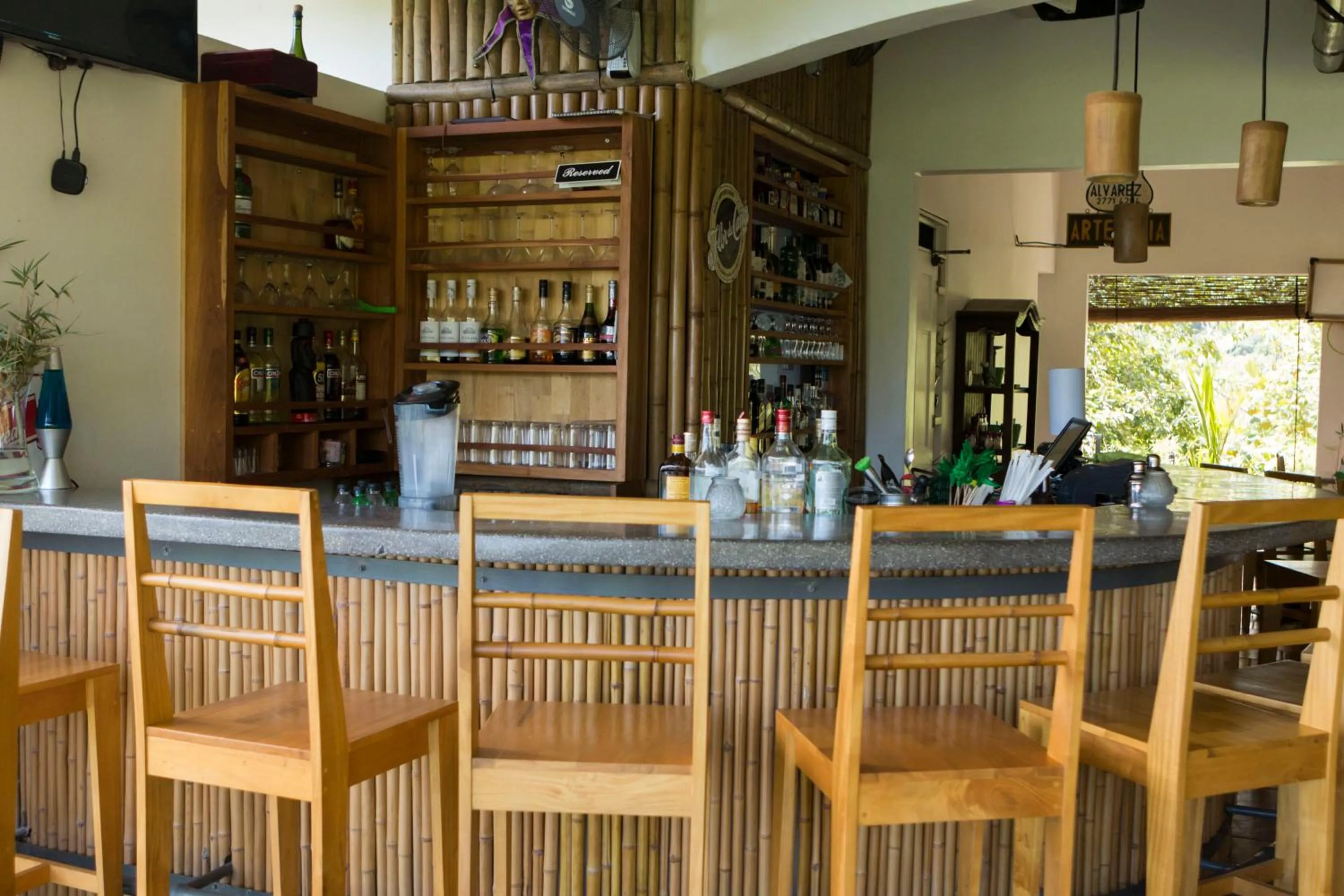 Restaurant/places to eat in Alma de Ojochal