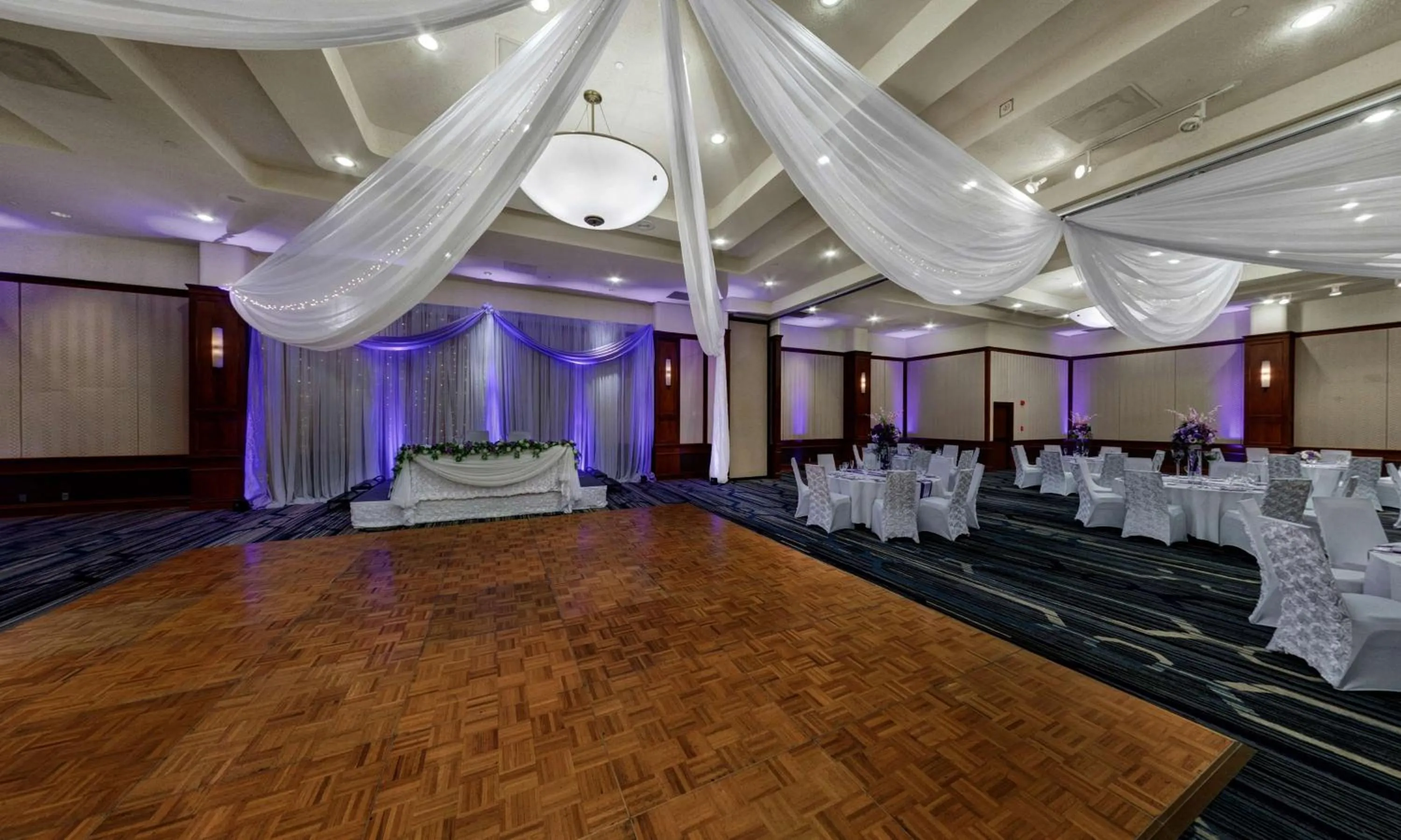 Meeting/conference room in DoubleTree by Hilton Minneapolis Park Place