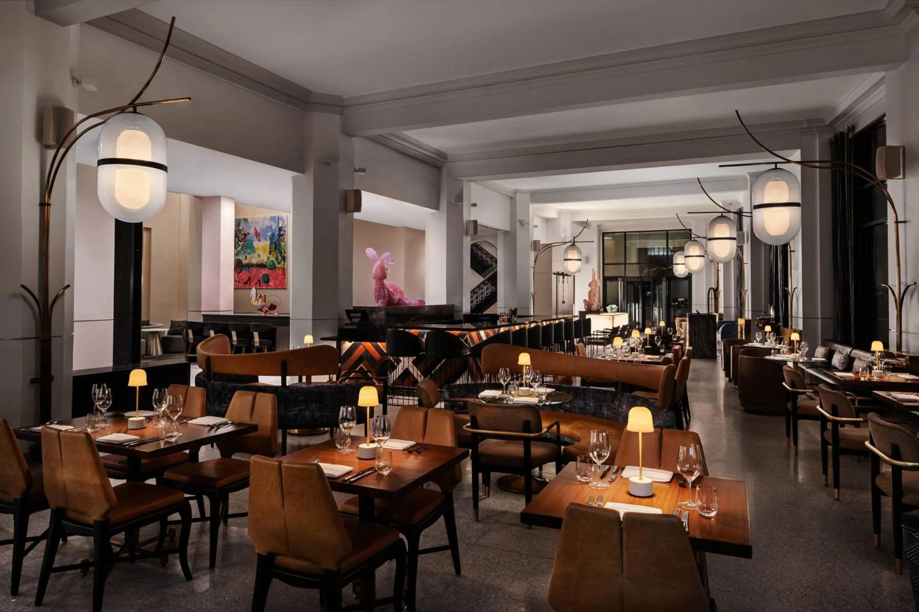 Restaurant/places to eat in Glass Light Hotel & Gallery, Autograph Collection