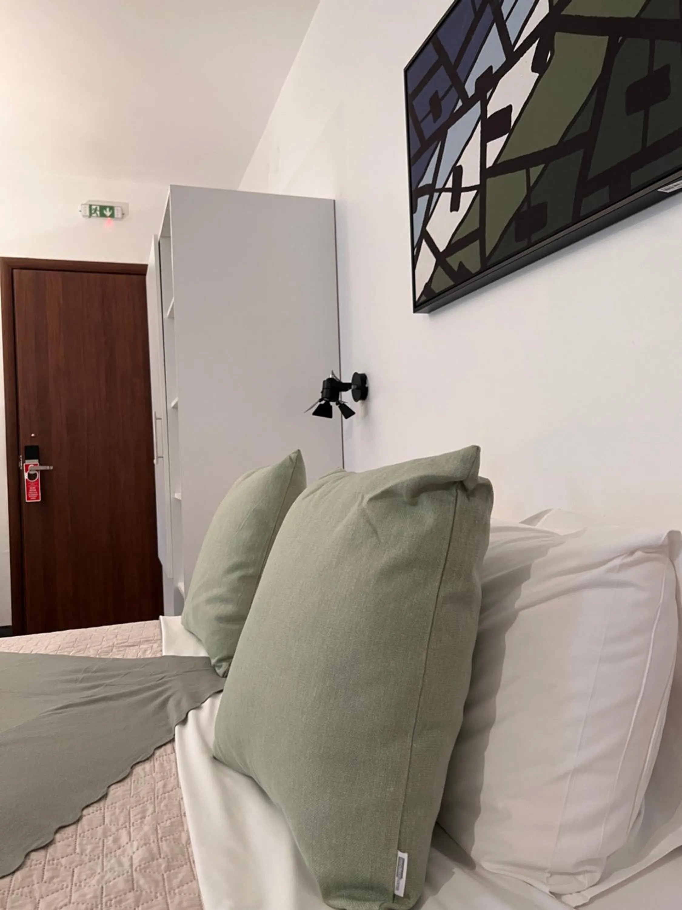 Photo of the whole room in Luxor Premium Suites