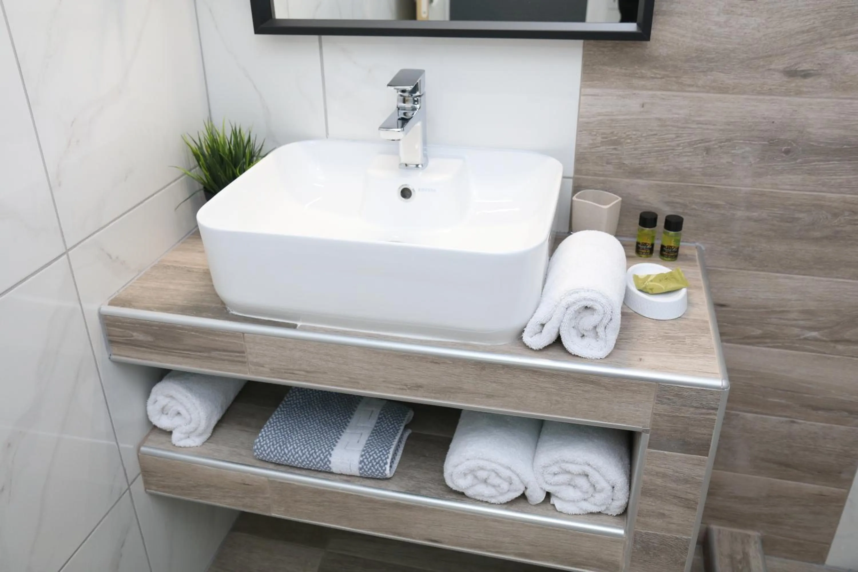 Bathroom in Luxor Premium Suites