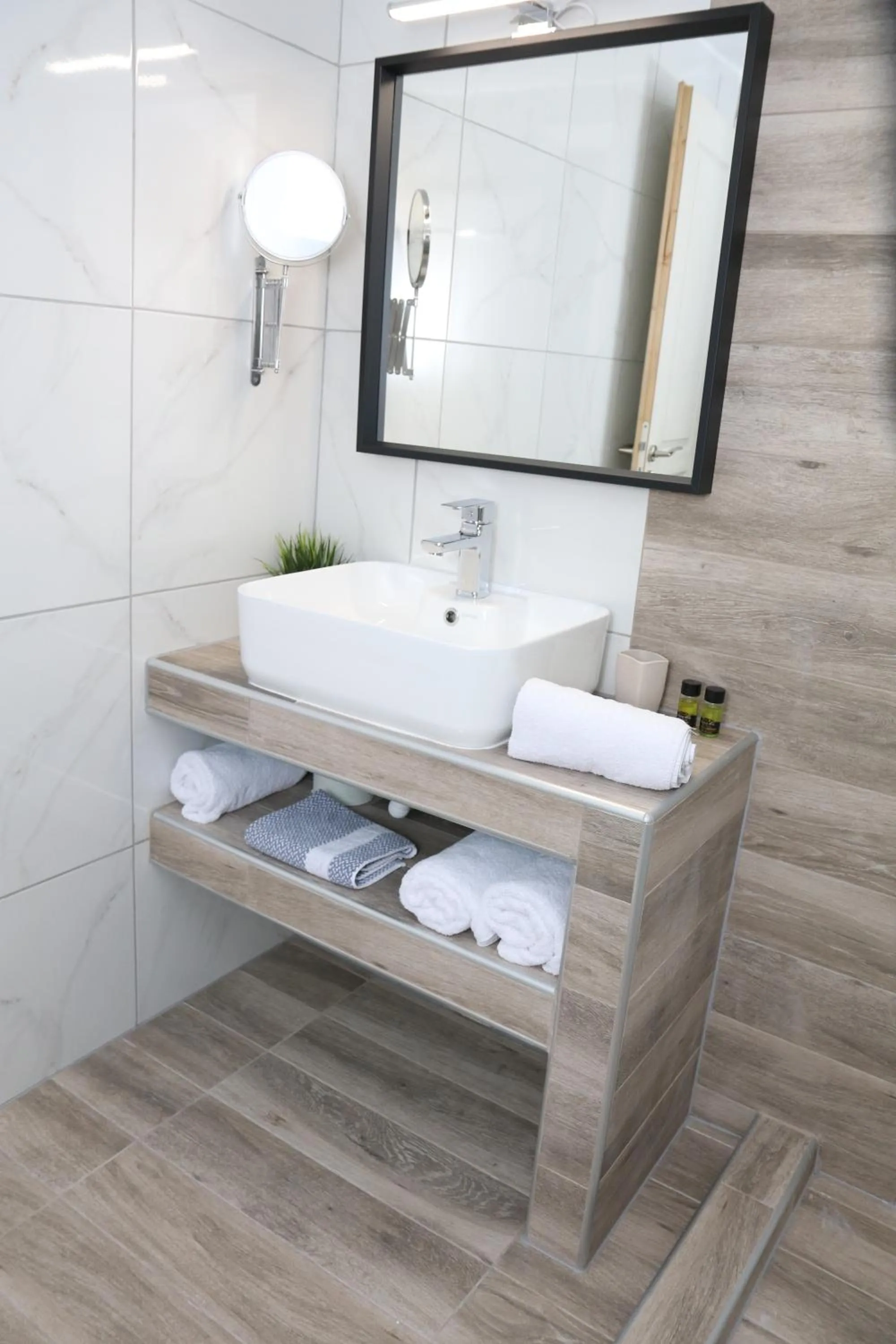 Bathroom in Luxor Premium Suites