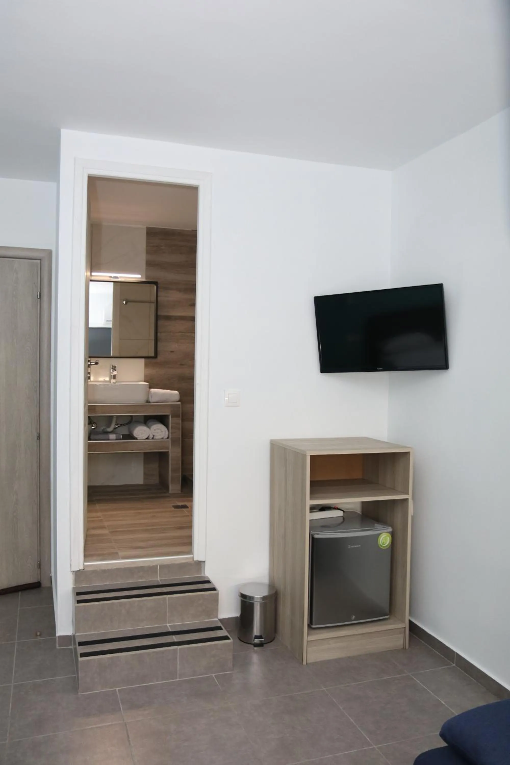 TV and multimedia in Luxor Premium Suites