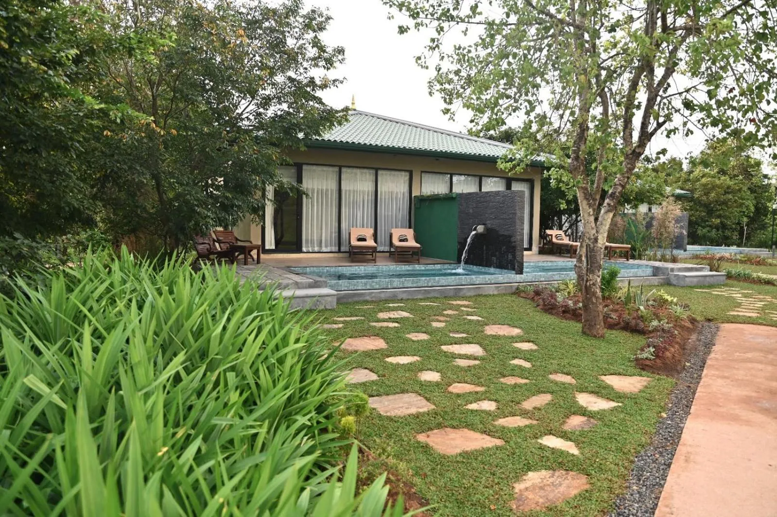 Sigiriya King's Resort