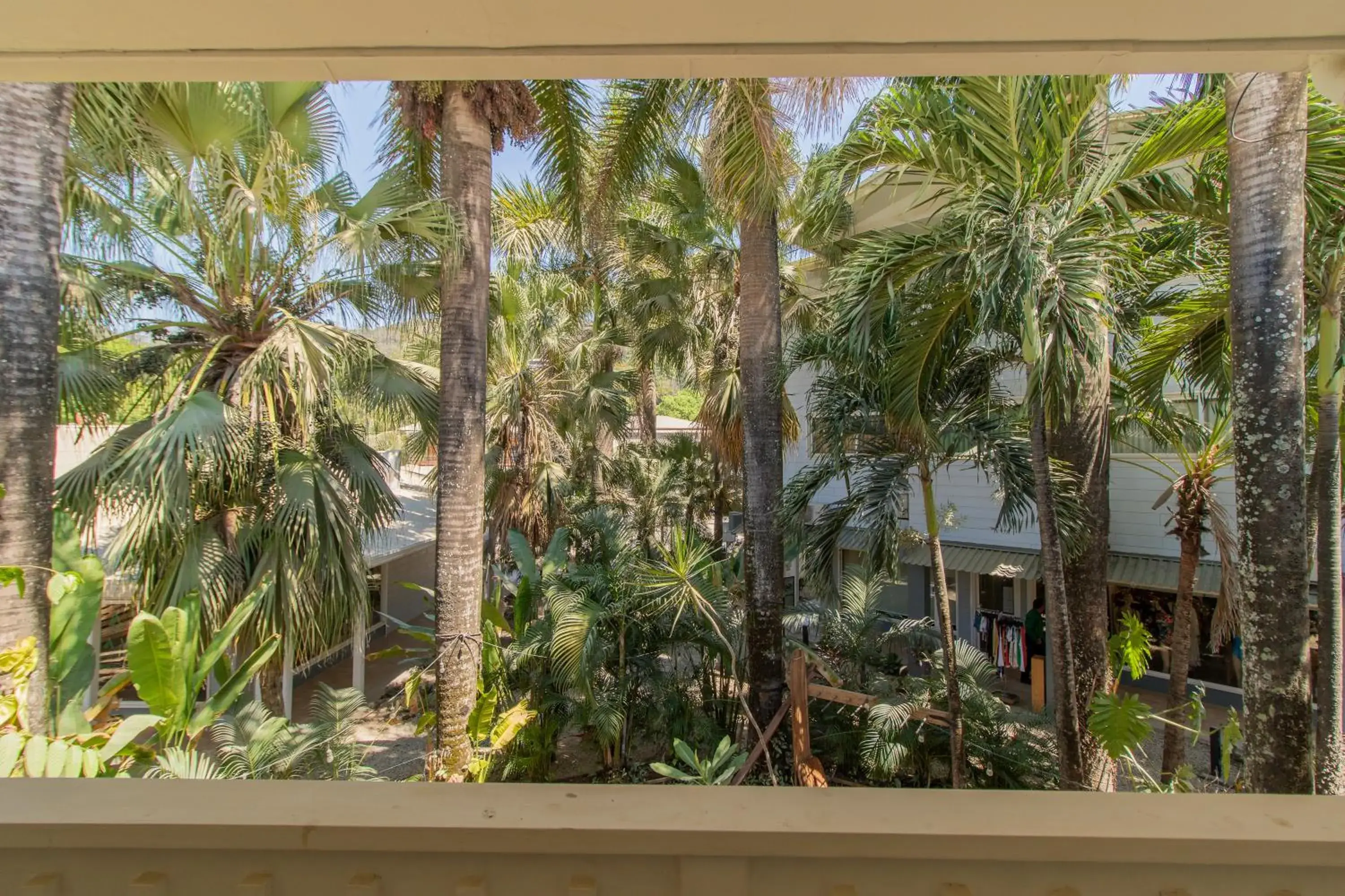 Family 2 Queen with Balcony Courtyard View in Hotel Santa Teresa by the Beach Family 2 Queen with Balcony Courtyard View in Hotel Santa Teresa by the Beach