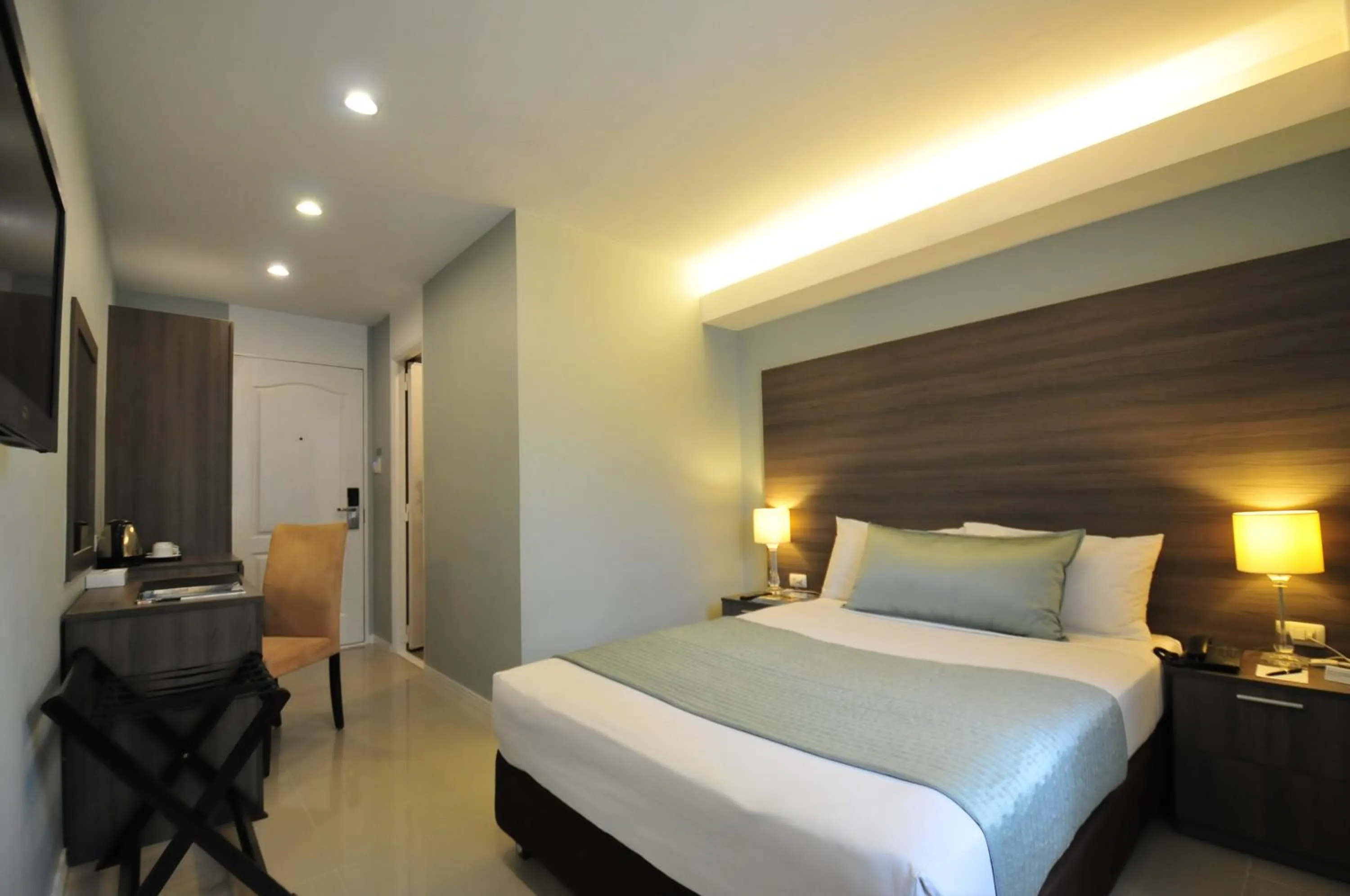 Bedroom in Astoria Greenbelt