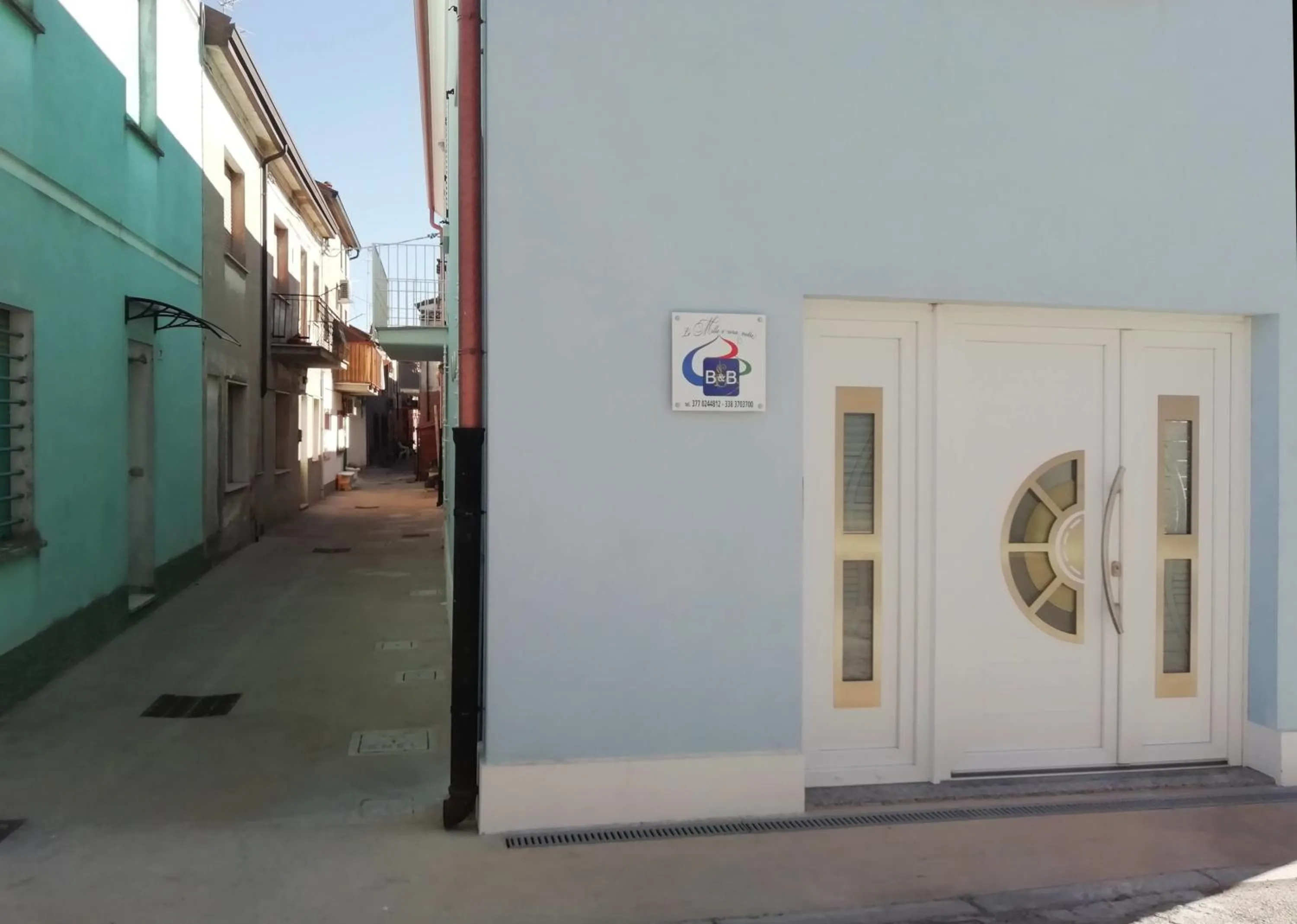 Facade/entrance in Le mille e una notte