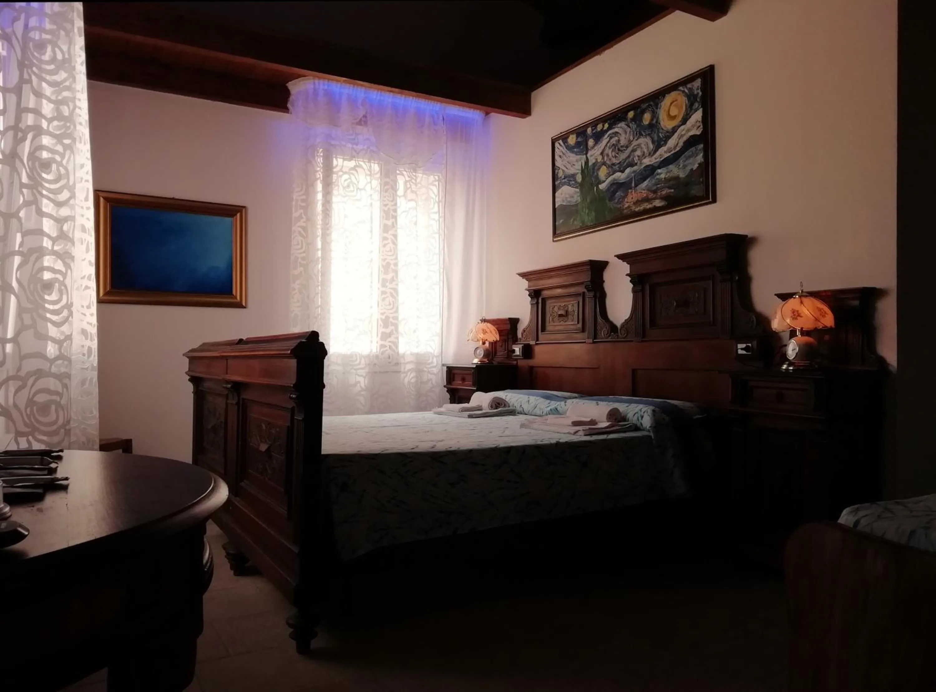 Photo of the whole room, Bed in Le mille e una notte