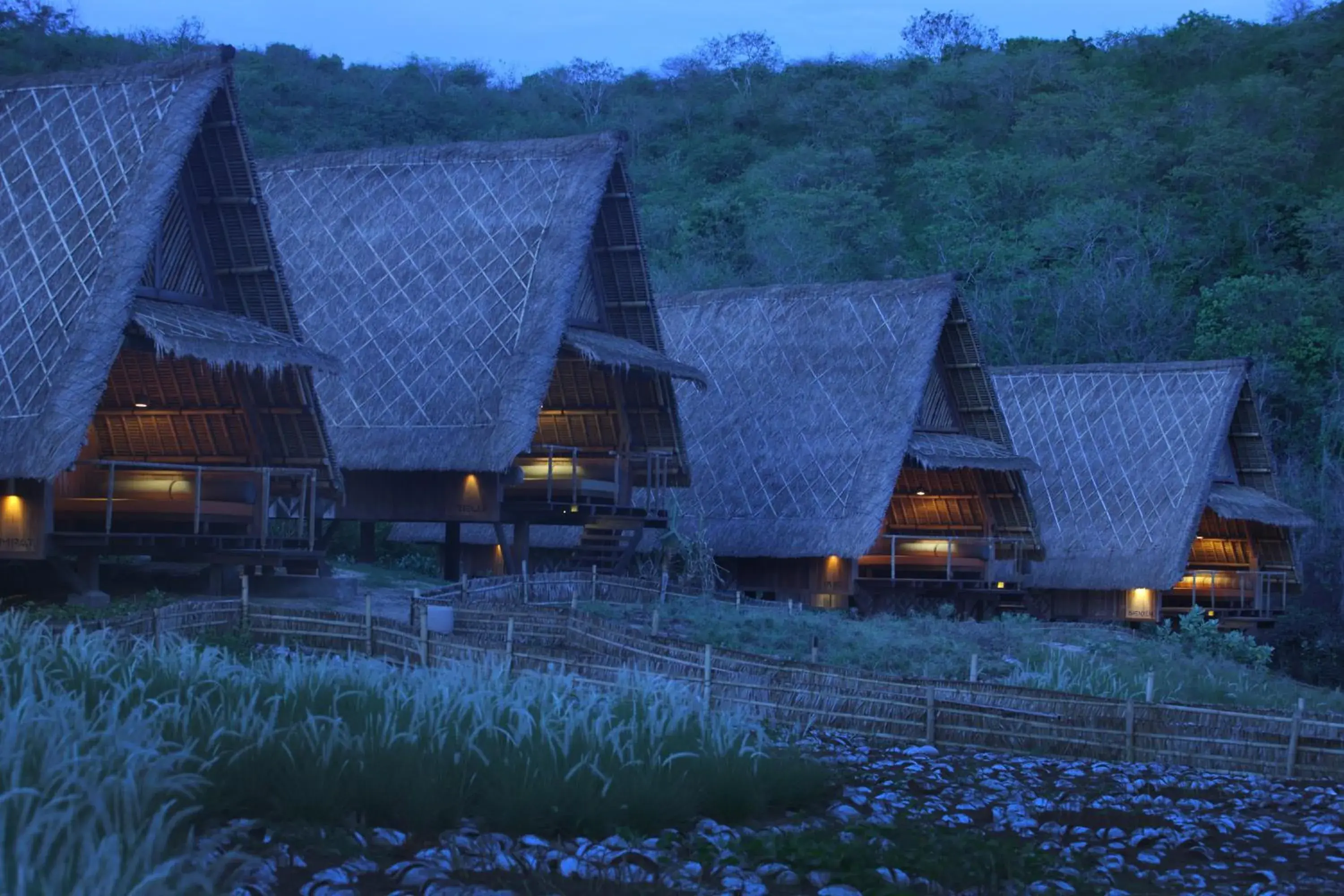 Facade/entrance in Jeeva Beloam Beach Camp Facade/entrance in Jeeva Beloam Beach Camp