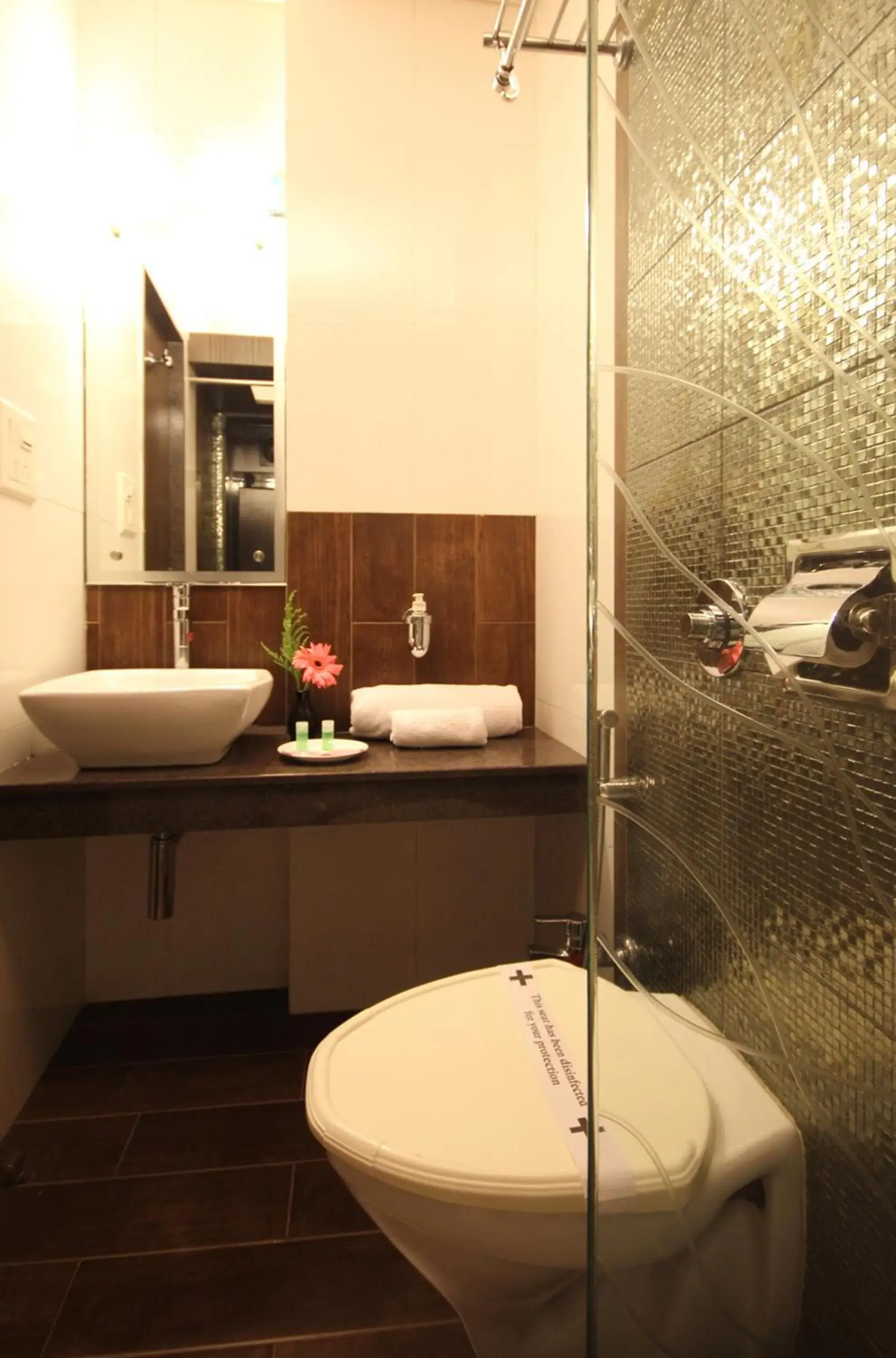 Bathroom in Hotel Columbus Bathroom in Hotel Columbus