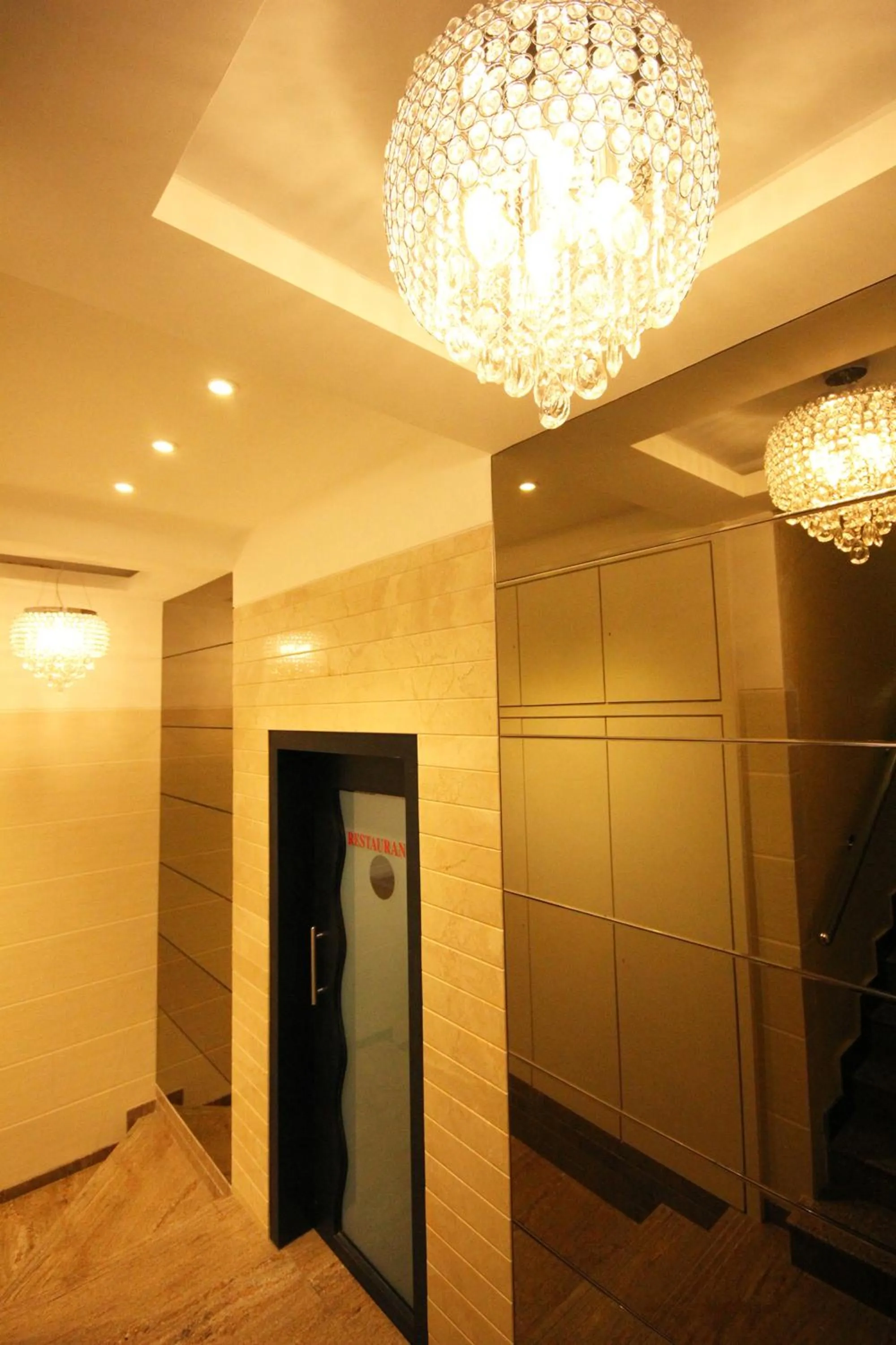 Area and facilities in Hotel Columbus