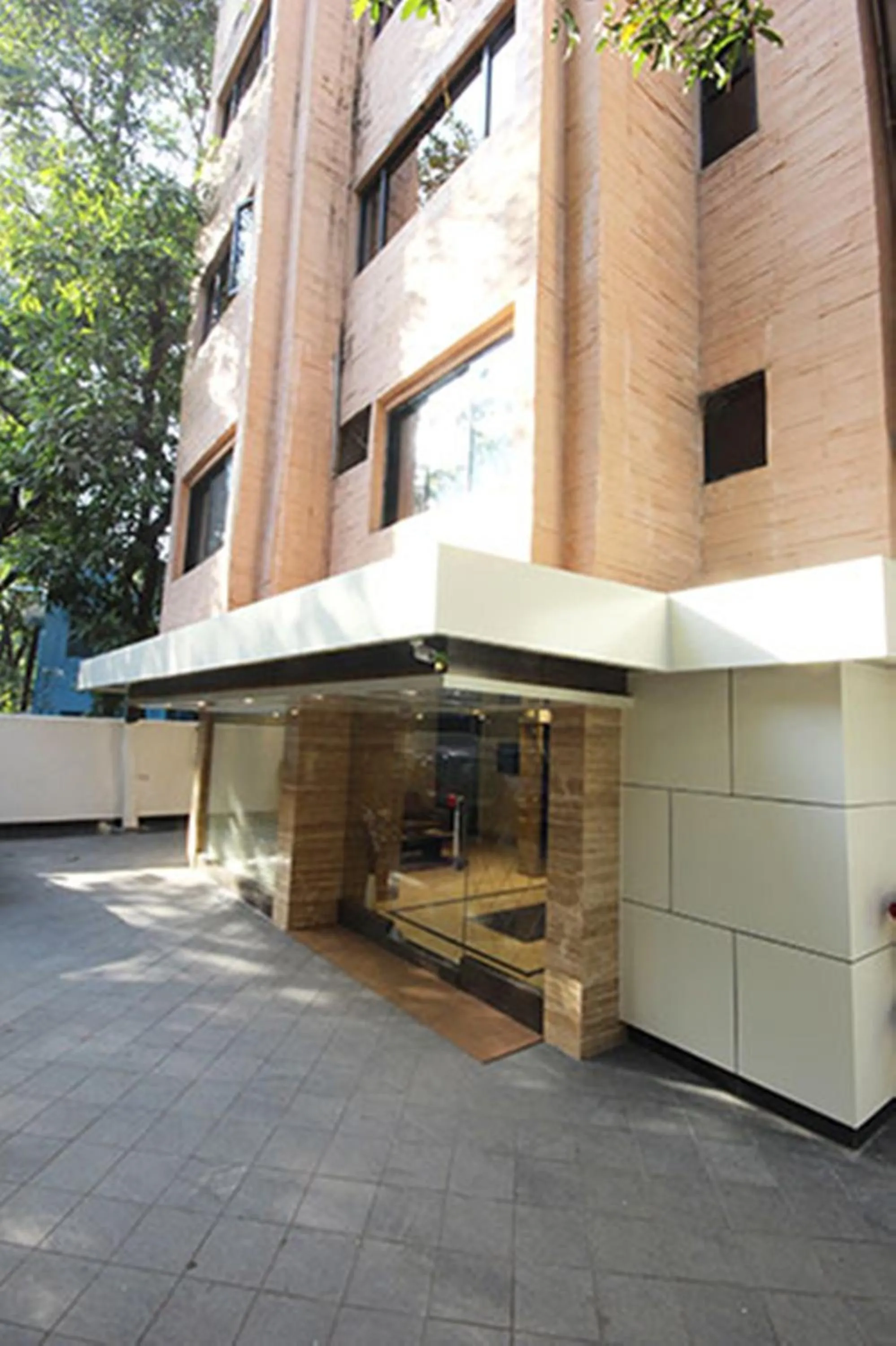 Facade/entrance in Hotel Columbus