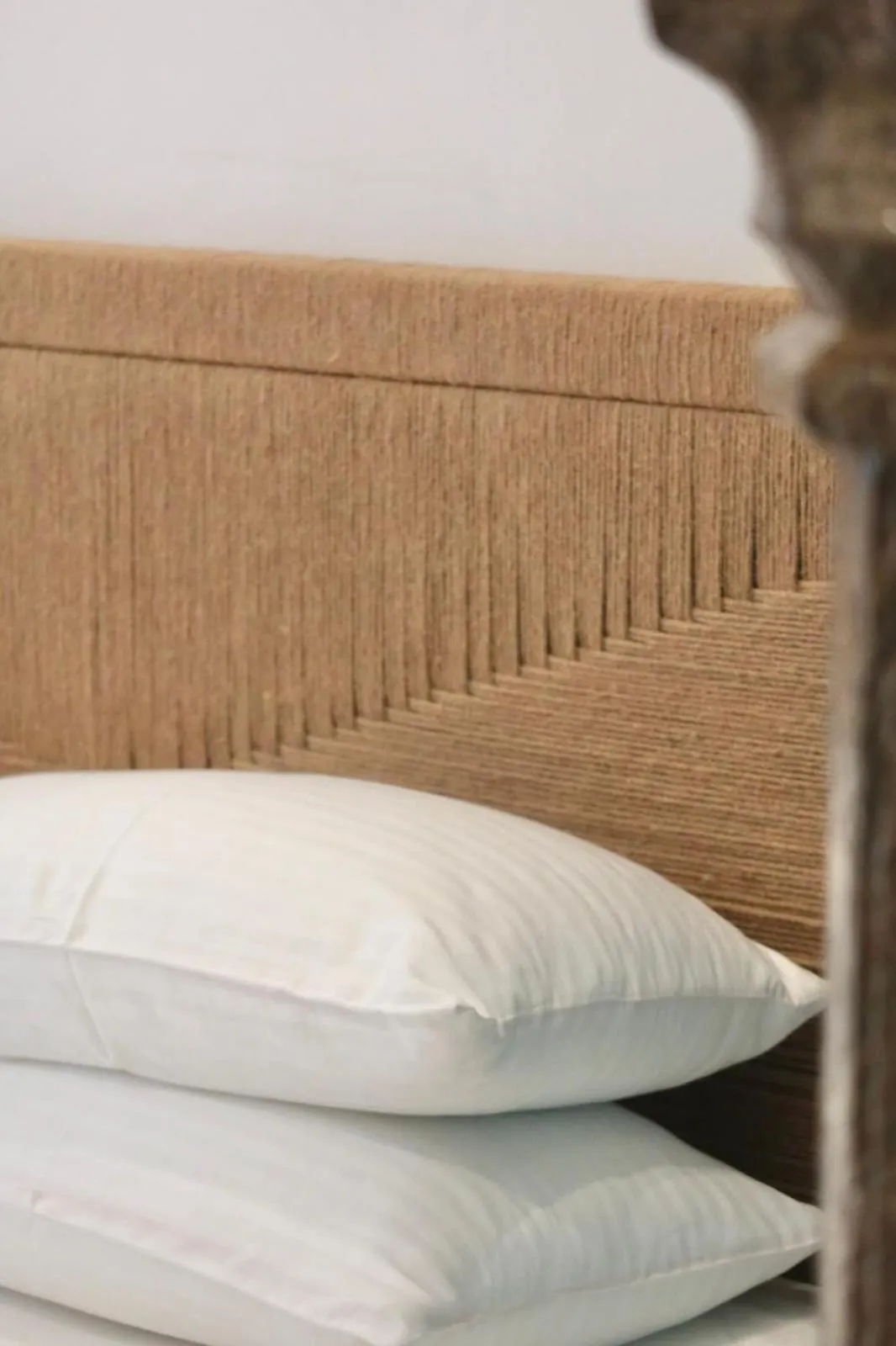 Bed in Dev Niwas - Heritage Hotel