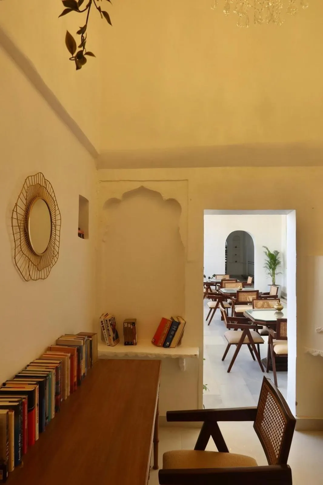 Library in Dev Niwas - Heritage Hotel