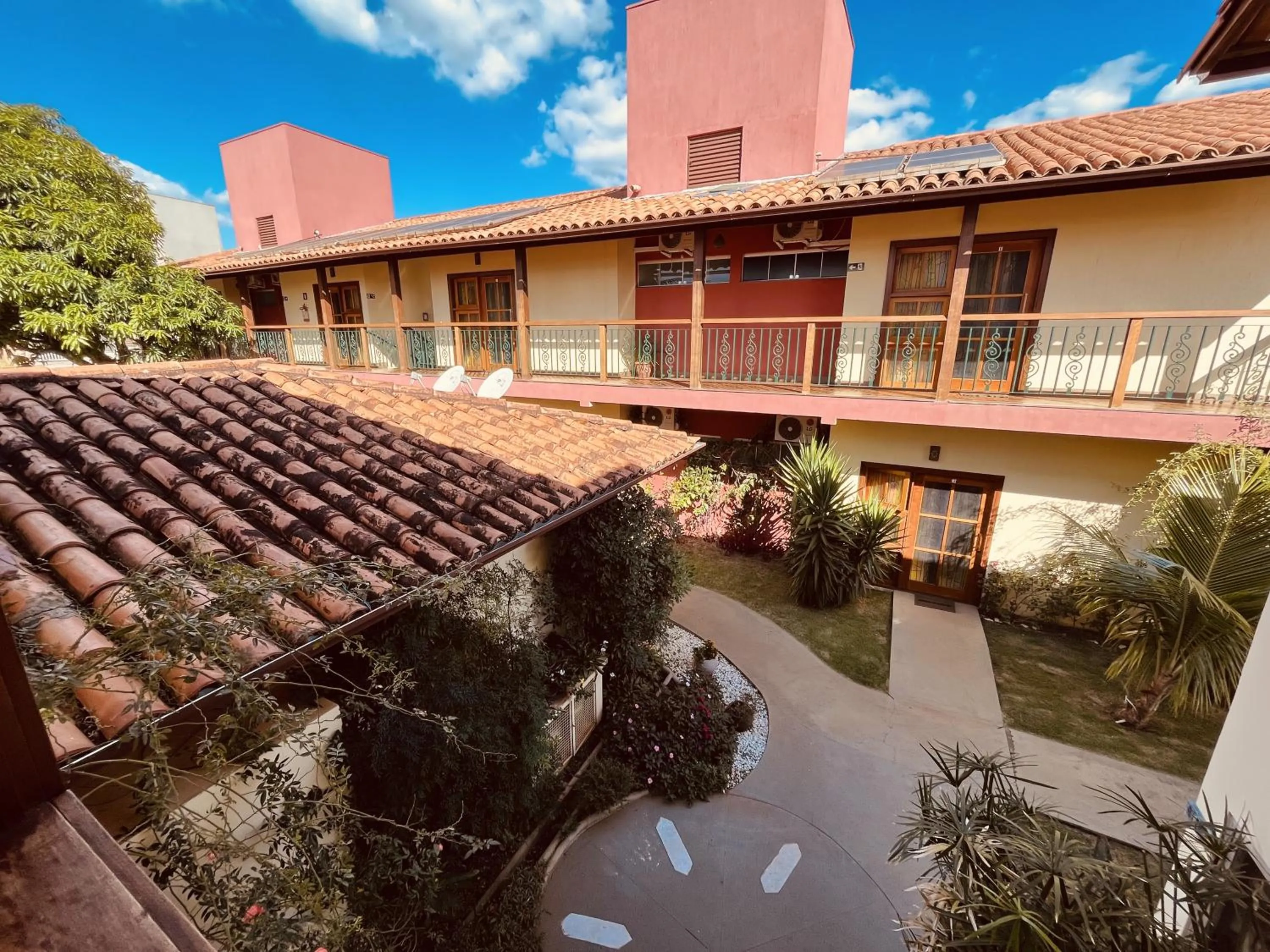 Inner courtyard view in Pousada Quintal da Lua