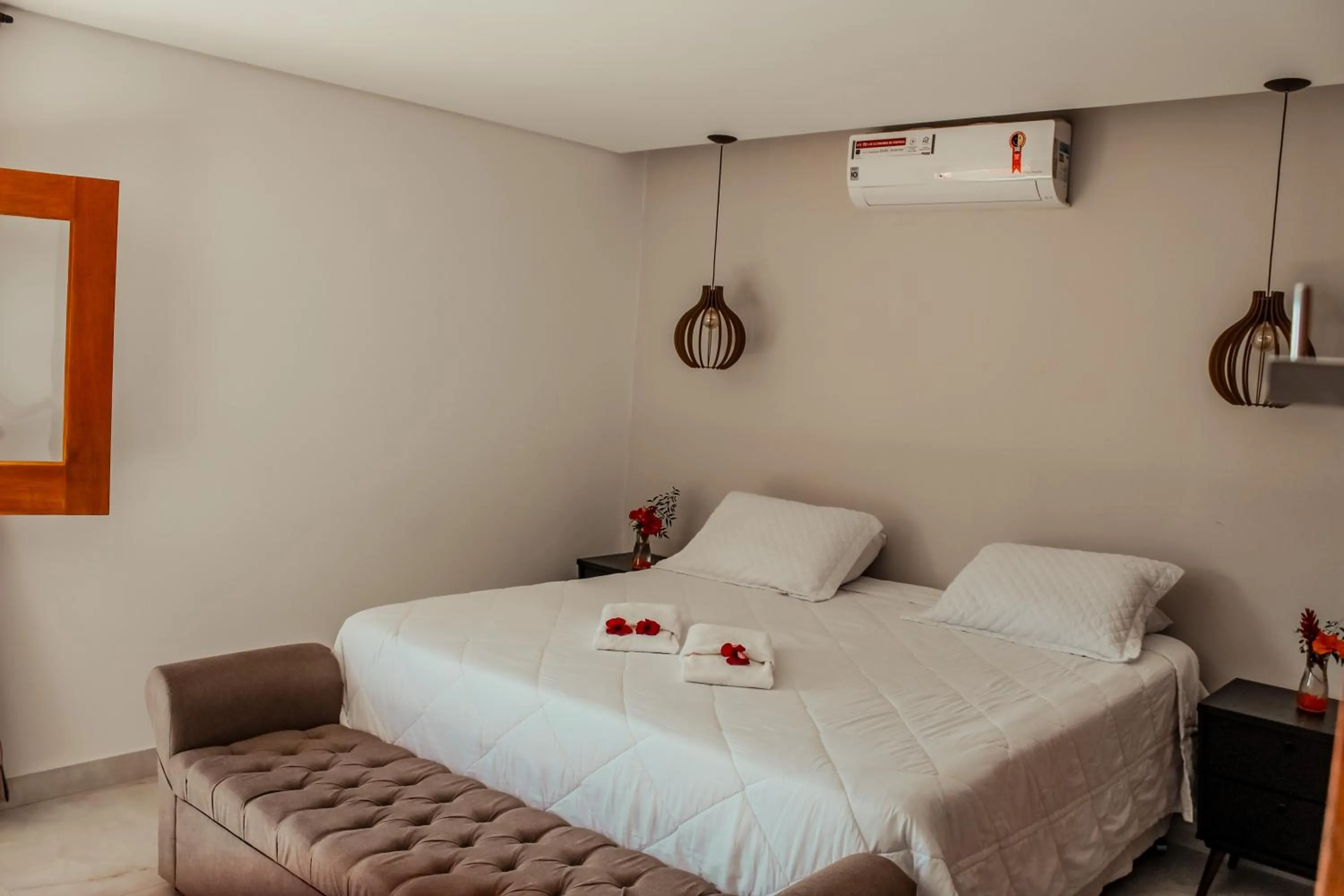 Photo of the whole room, Bed in Pousada Quintal da Lua