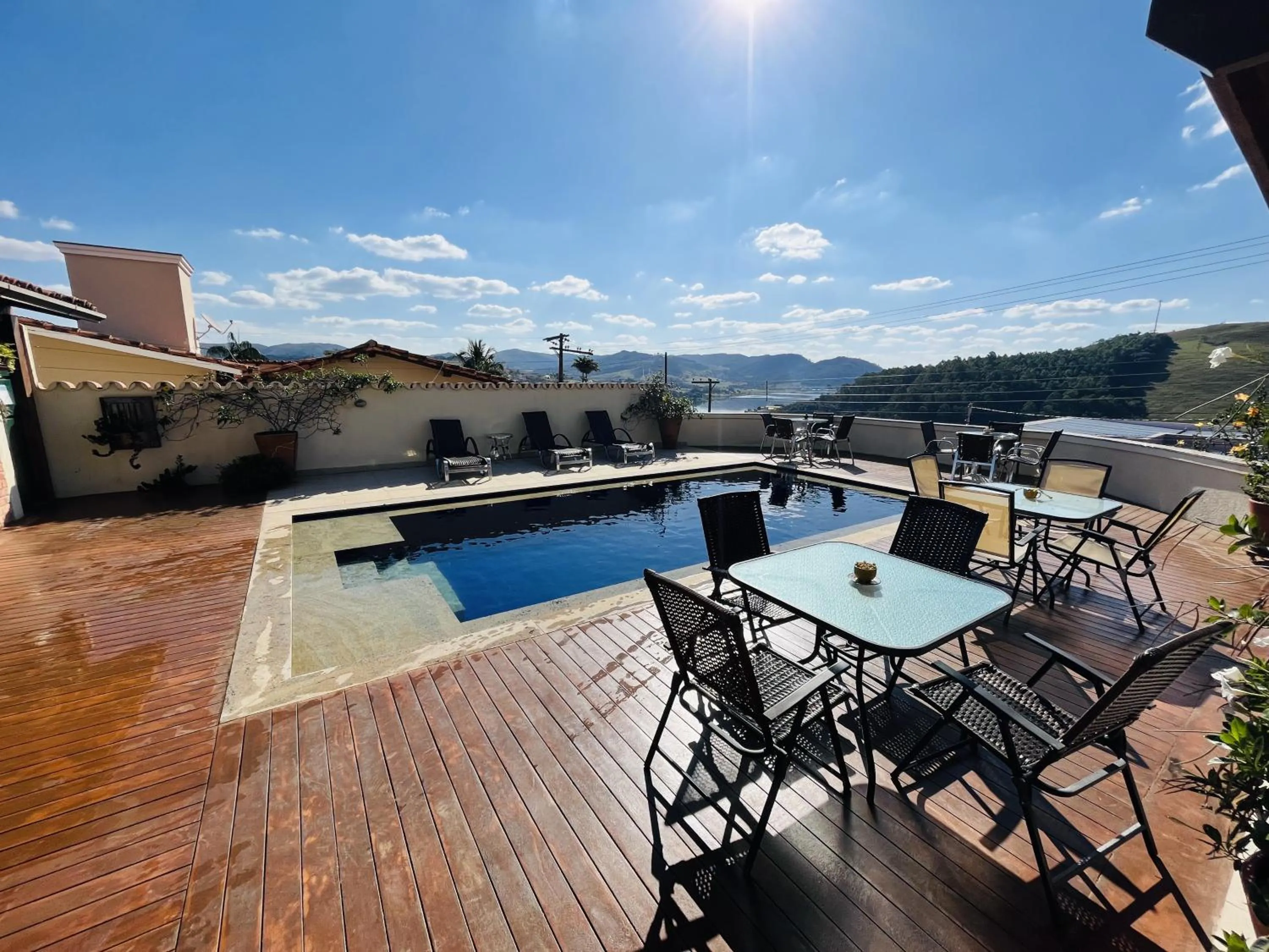 Swimming pool in Pousada Quintal da Lua