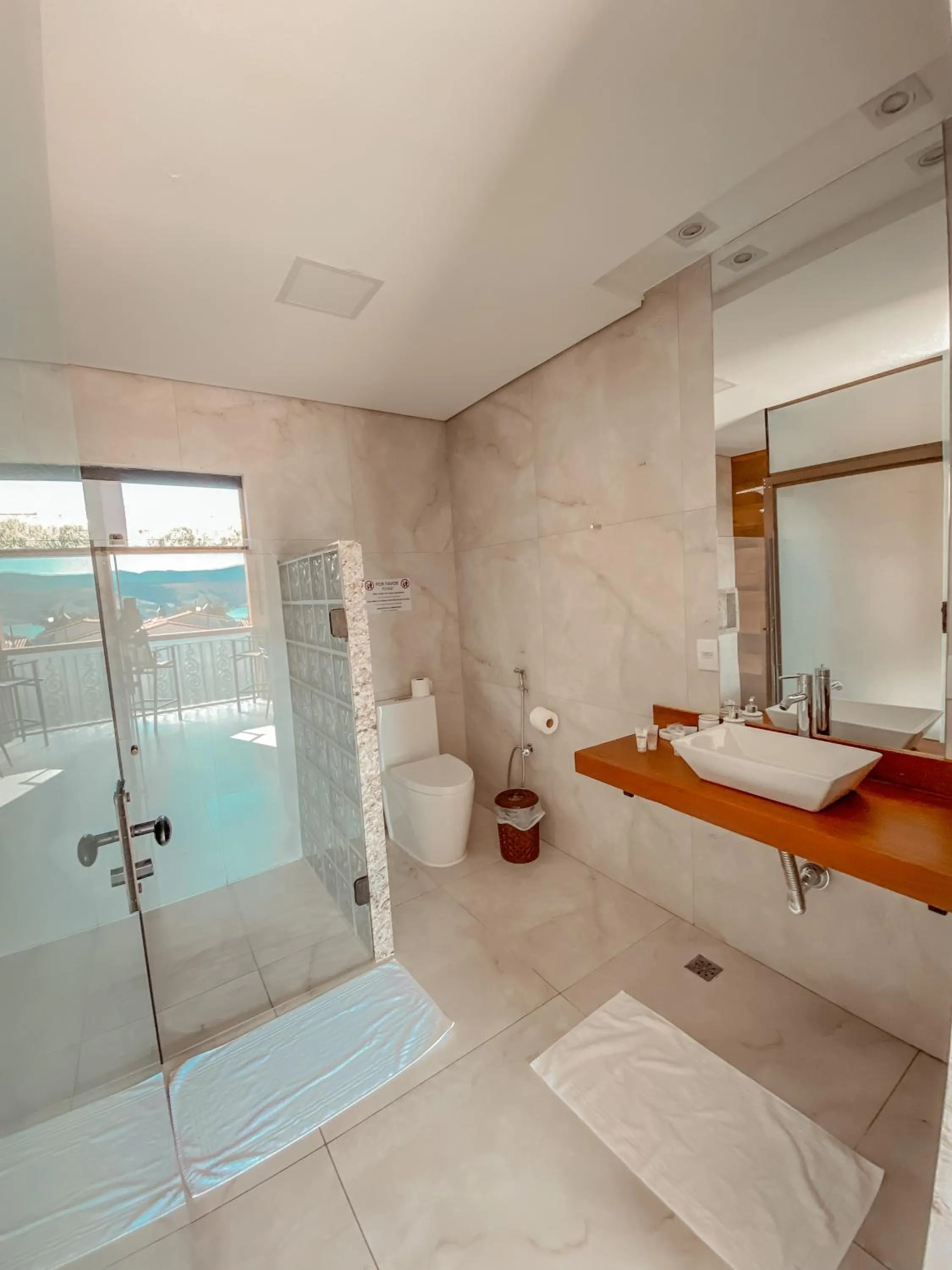 Bathroom in Pousada Quintal da Lua