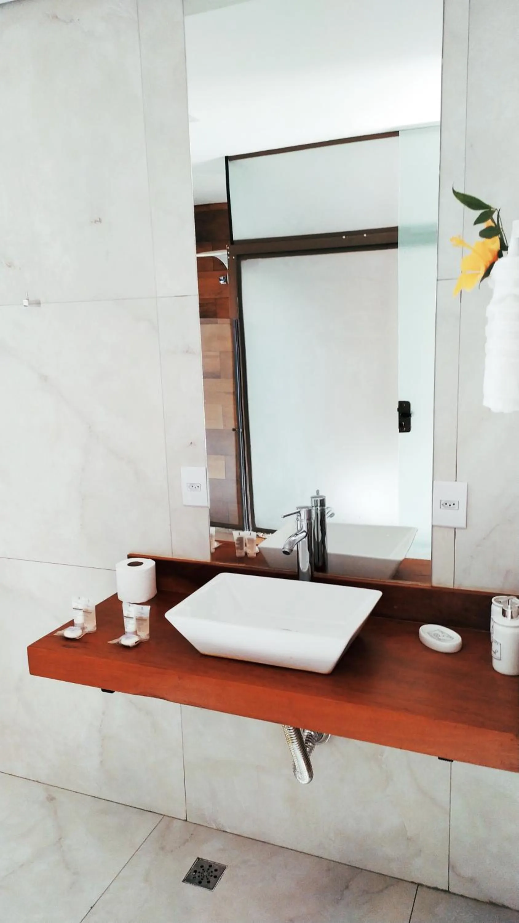 Bathroom in Pousada Quintal da Lua