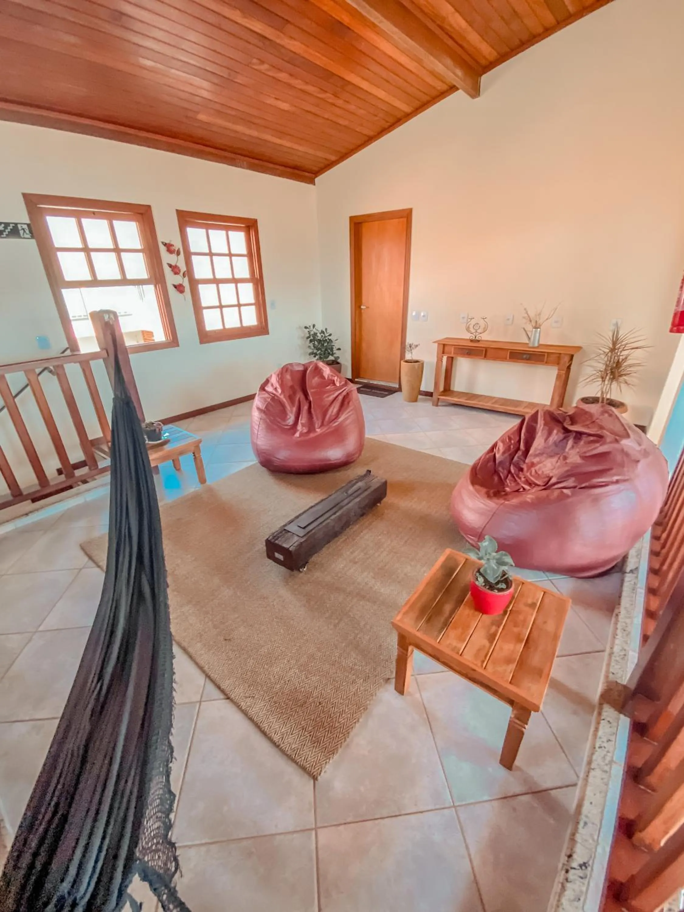 Seating area in Pousada Quintal da Lua