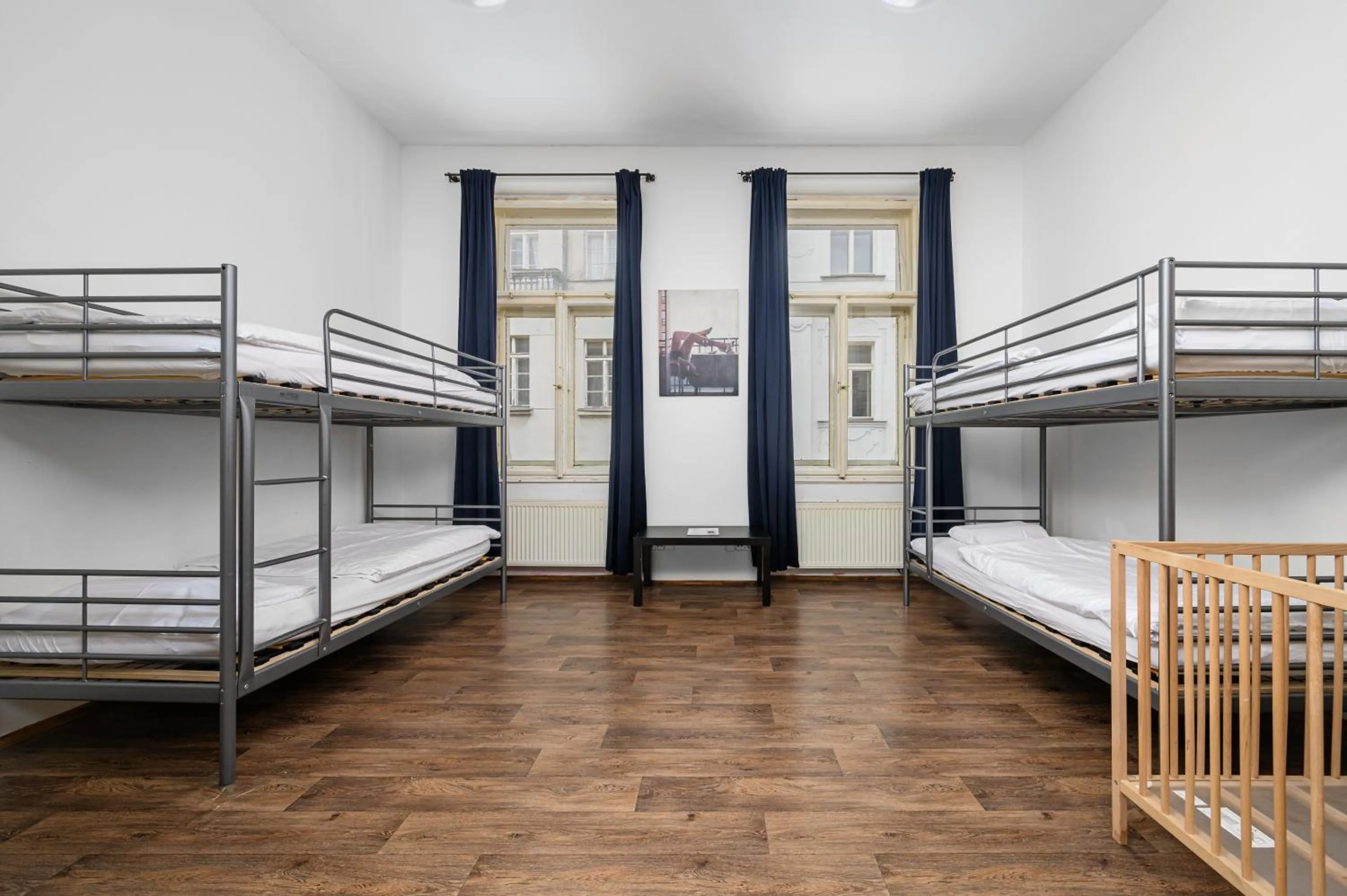 Bed in Wellness Rooms Central