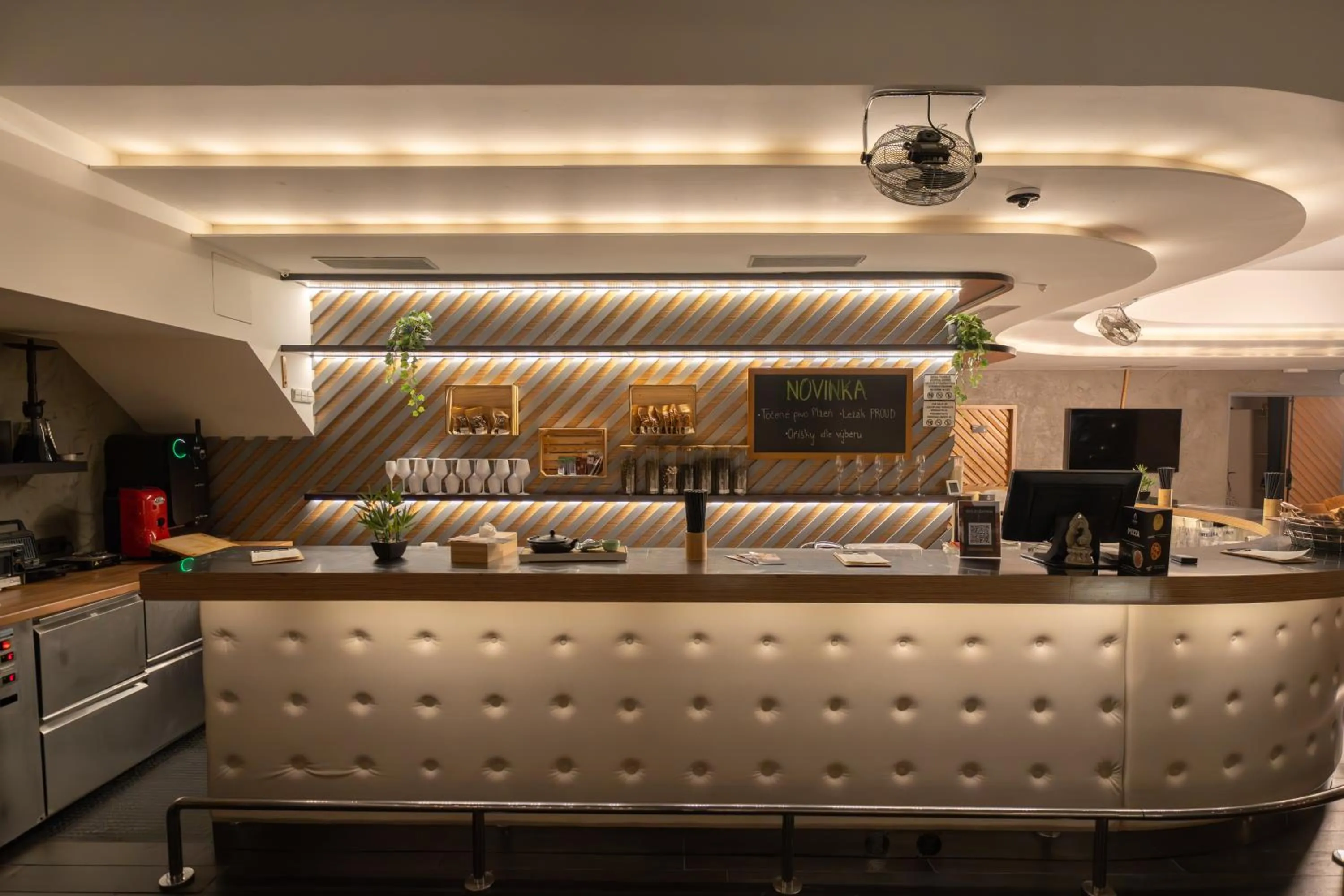 Spa and wellness centre/facilities in Wellness Rooms Central