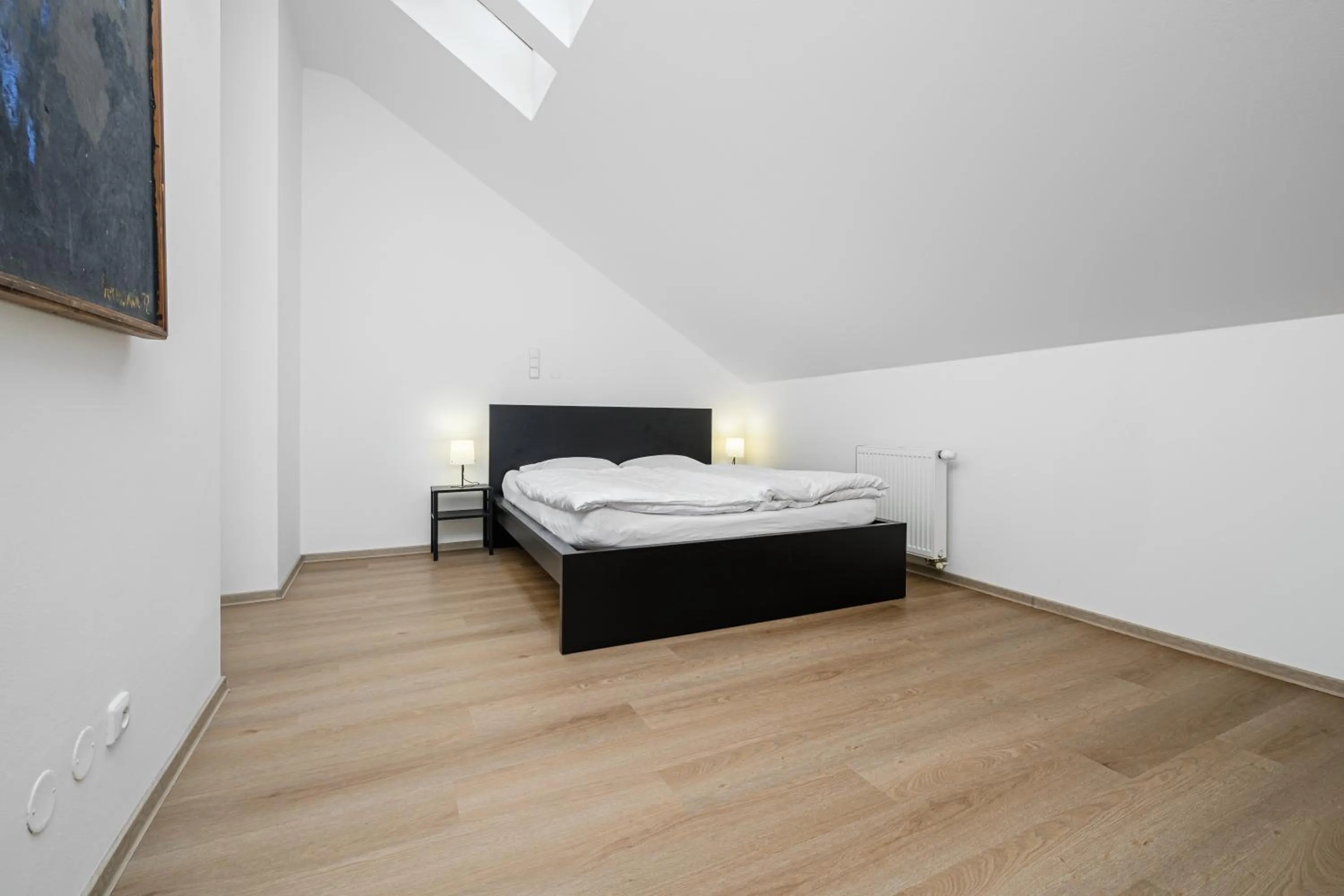 Bed in Wellness Rooms Central