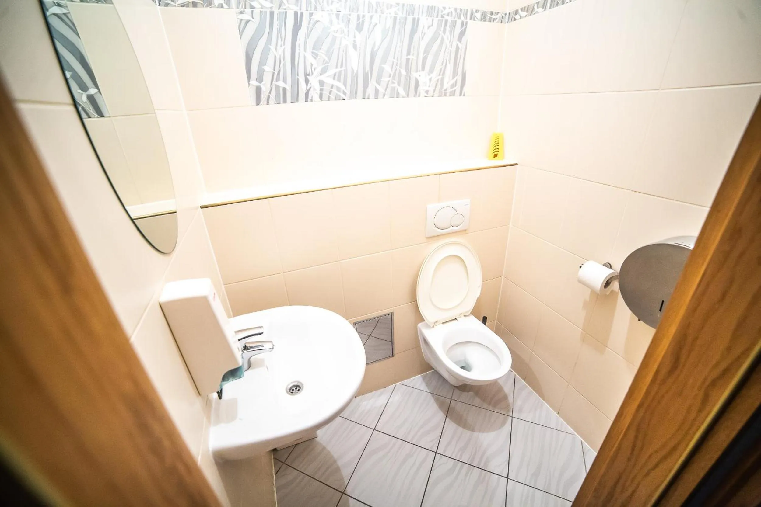 Toilet, Bathroom in Sleep&Go