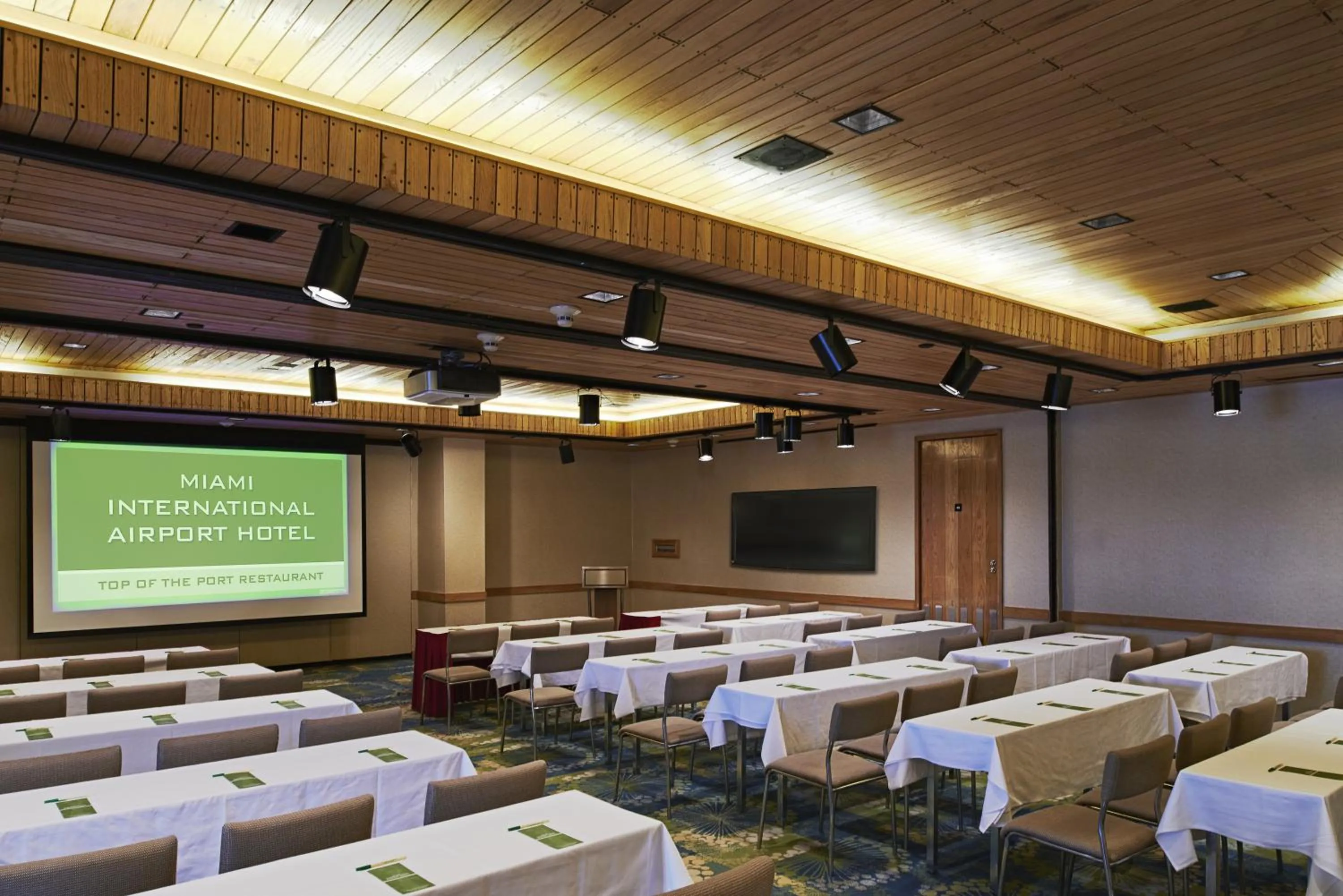 Meeting/conference room in Miami International Airport Hotel