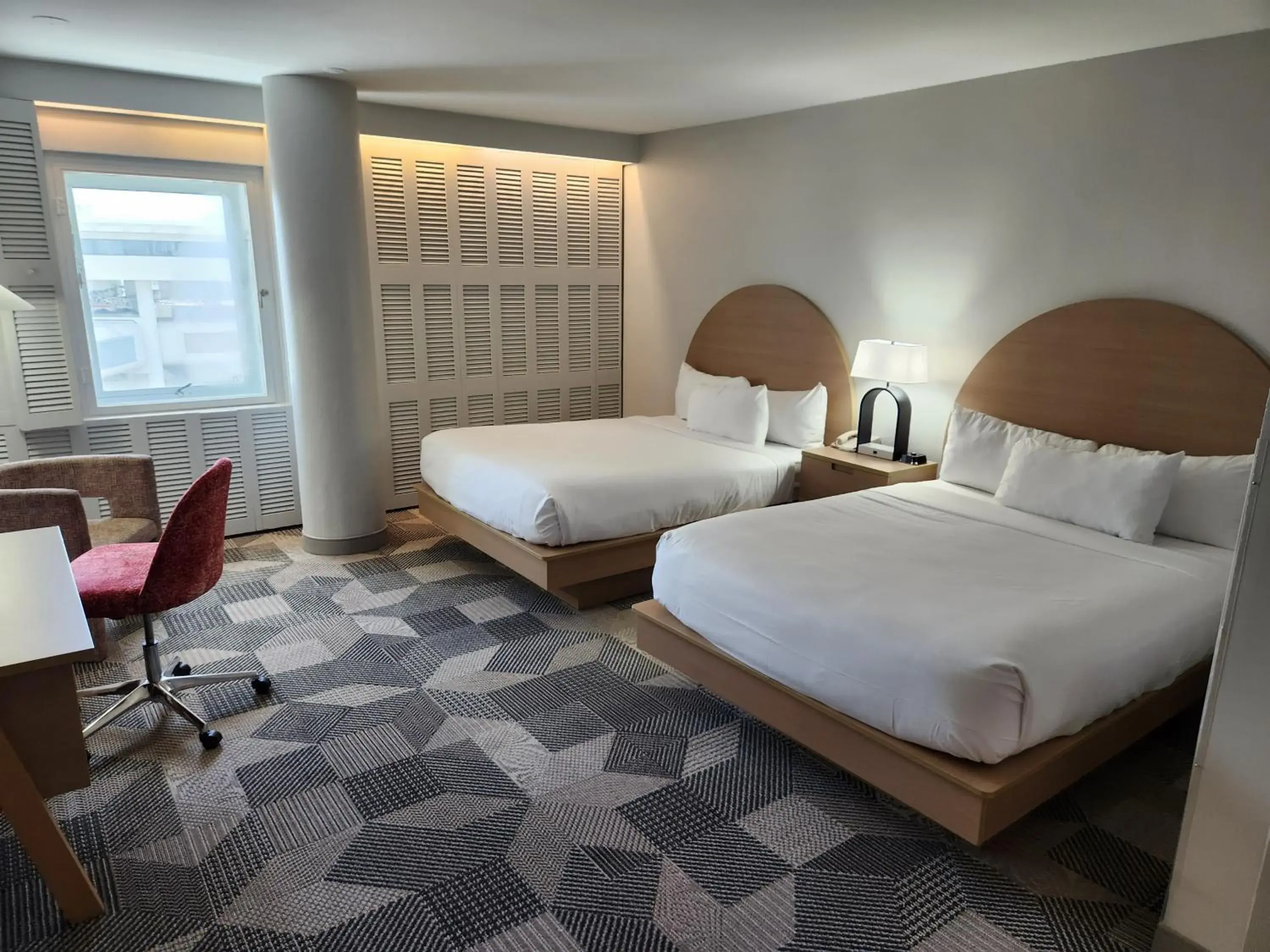 Standard Double Room in Miami International Airport Hotel Standard Double Room in Miami International Airport Hotel